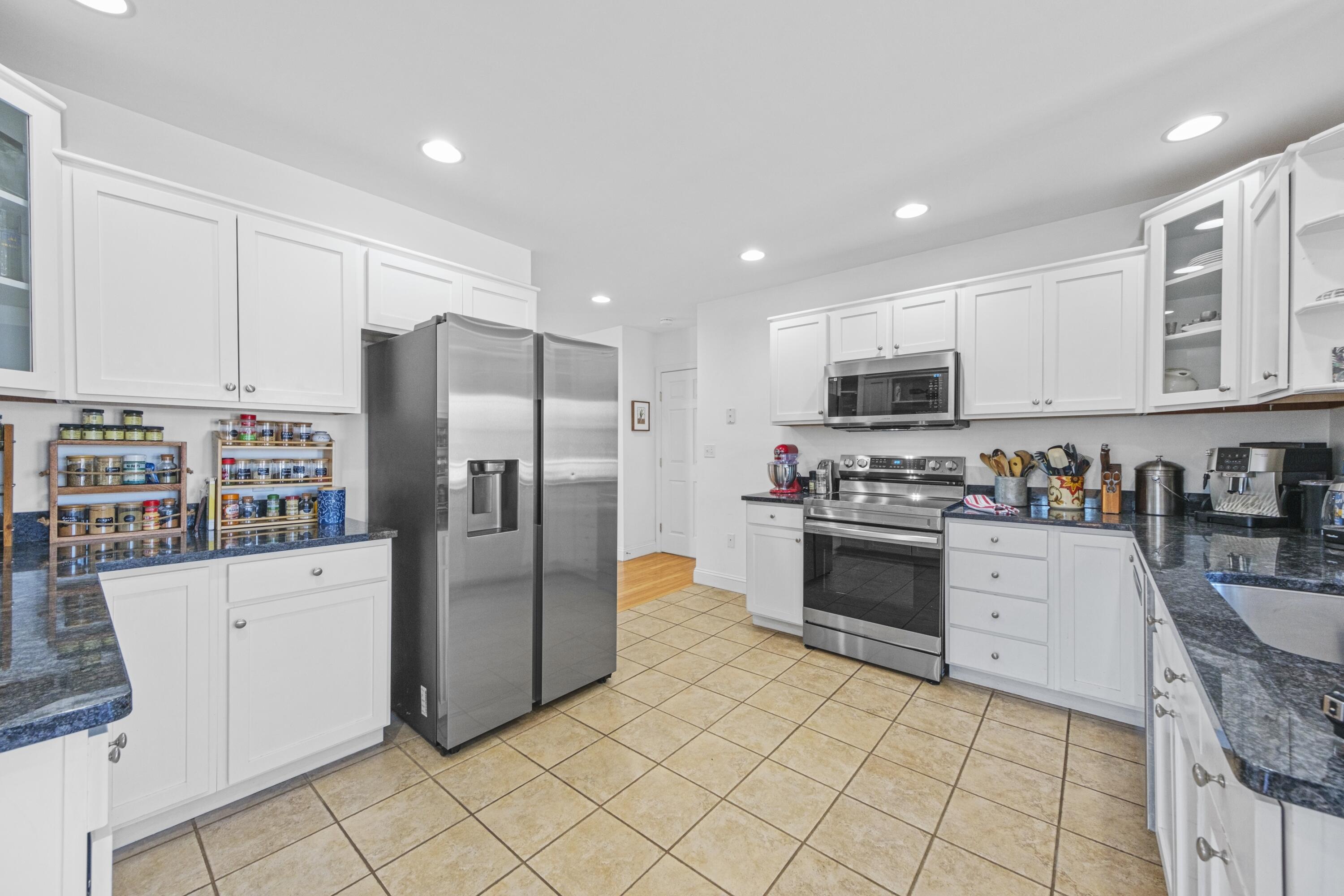 36 Bobolink Lane