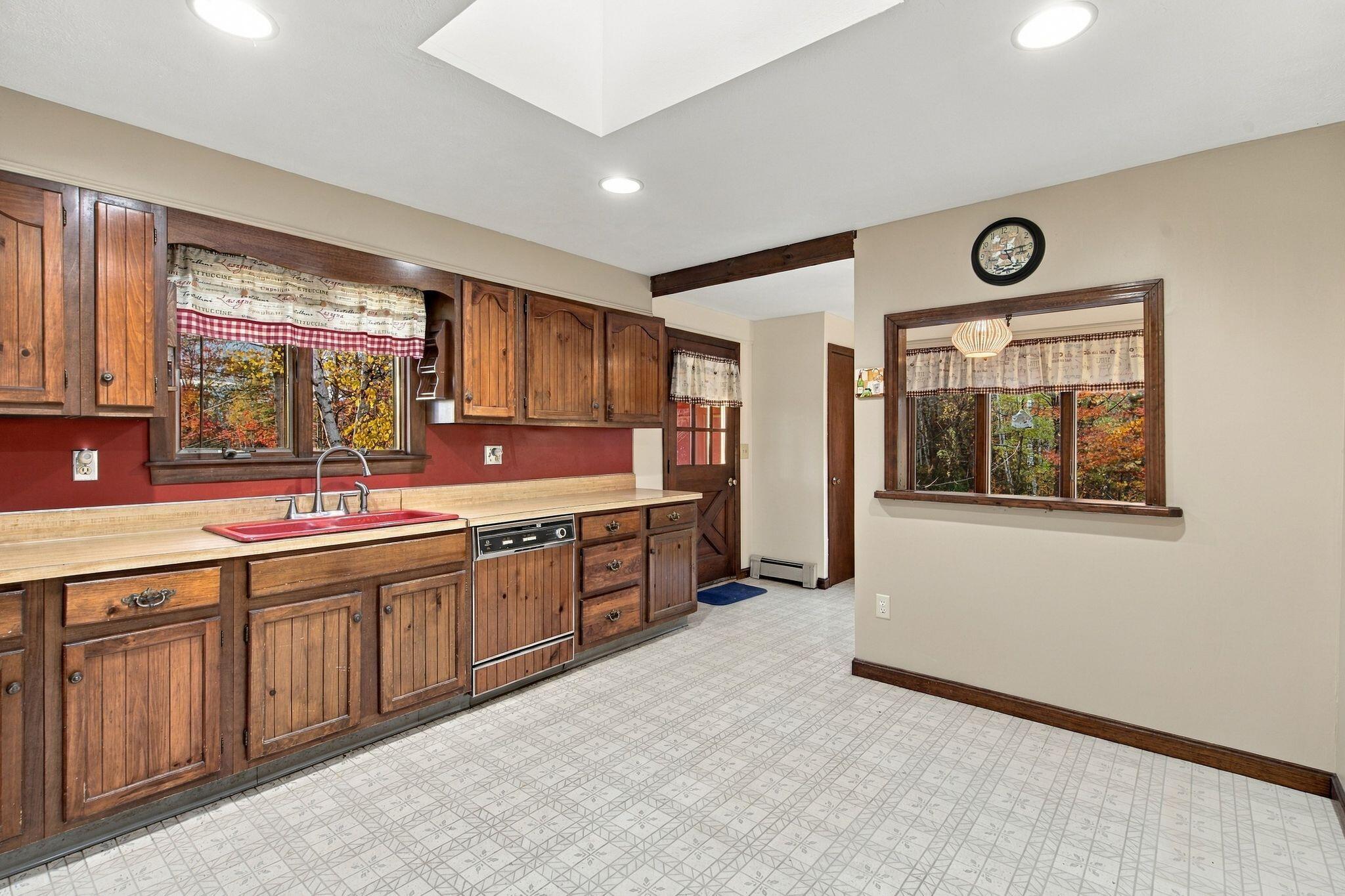 1472 Walnut Hill Road