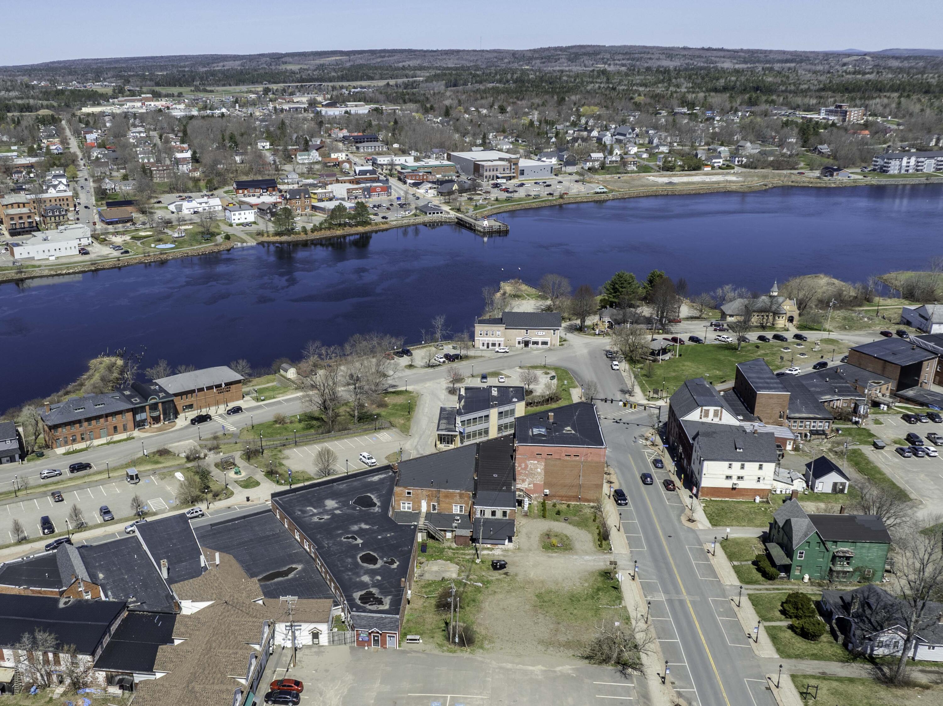 339 Main Street, Calais, ME, 04619