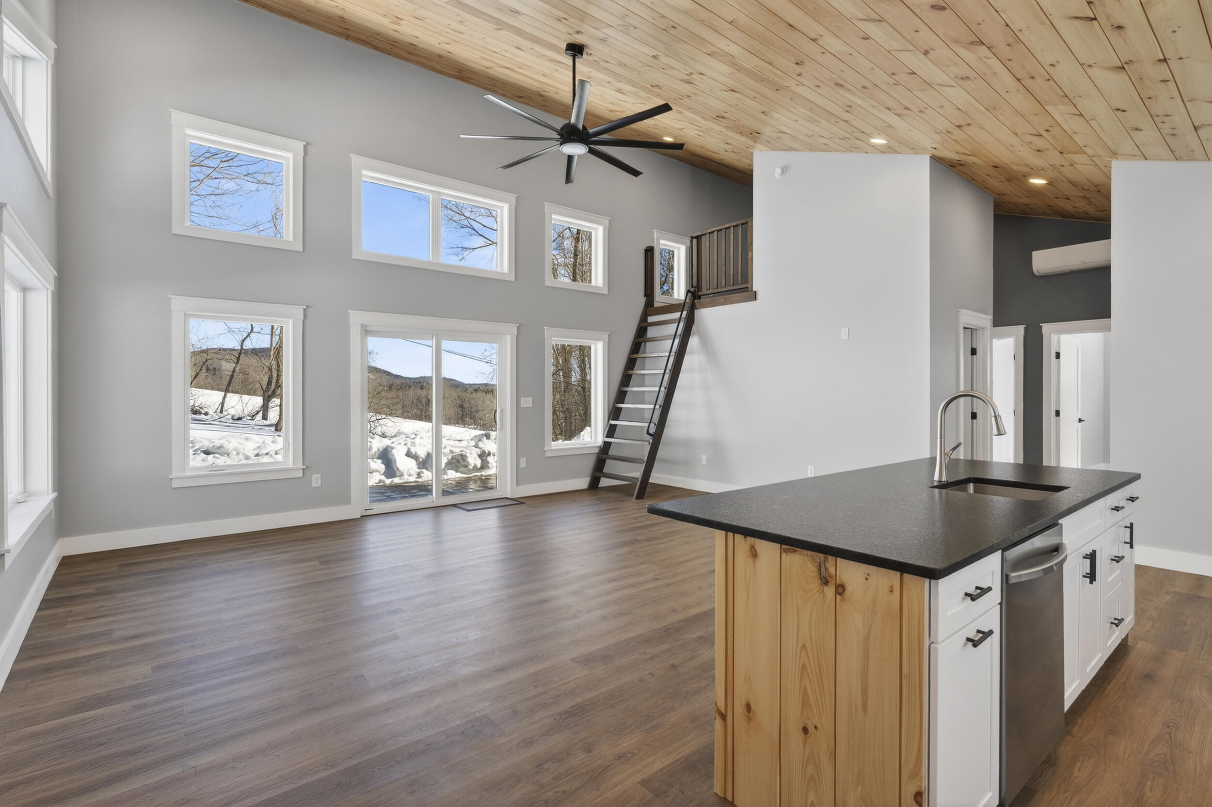 295 Mount Mica Road, Paris, ME, 04281