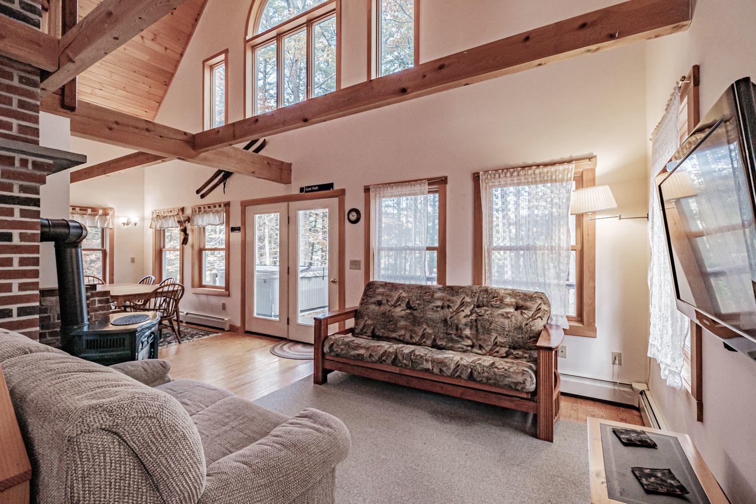 10 Oak Drive, Bethel, ME, 04217-3010