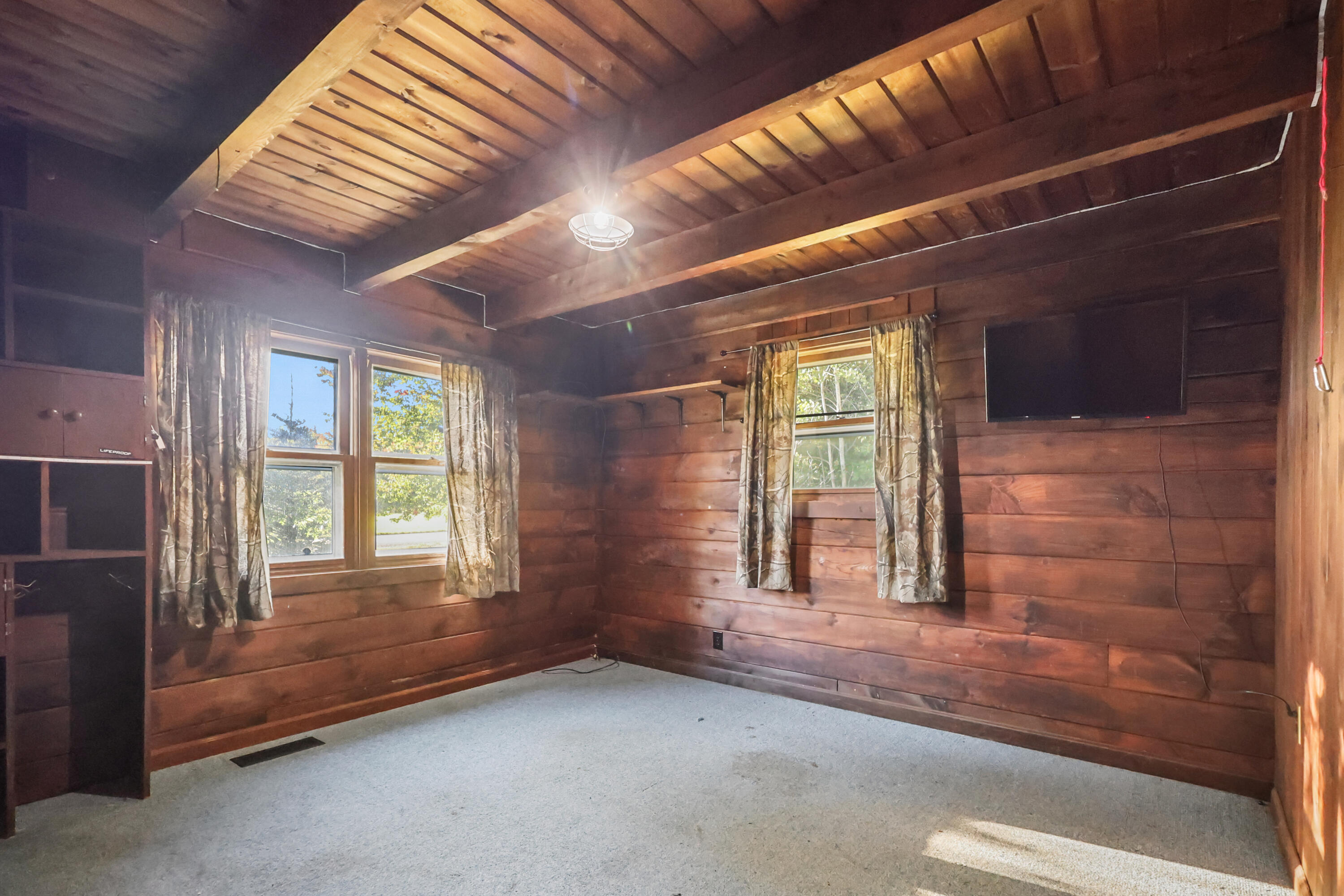 723 Middle Road, Bradford, ME 04410 2M6A2884