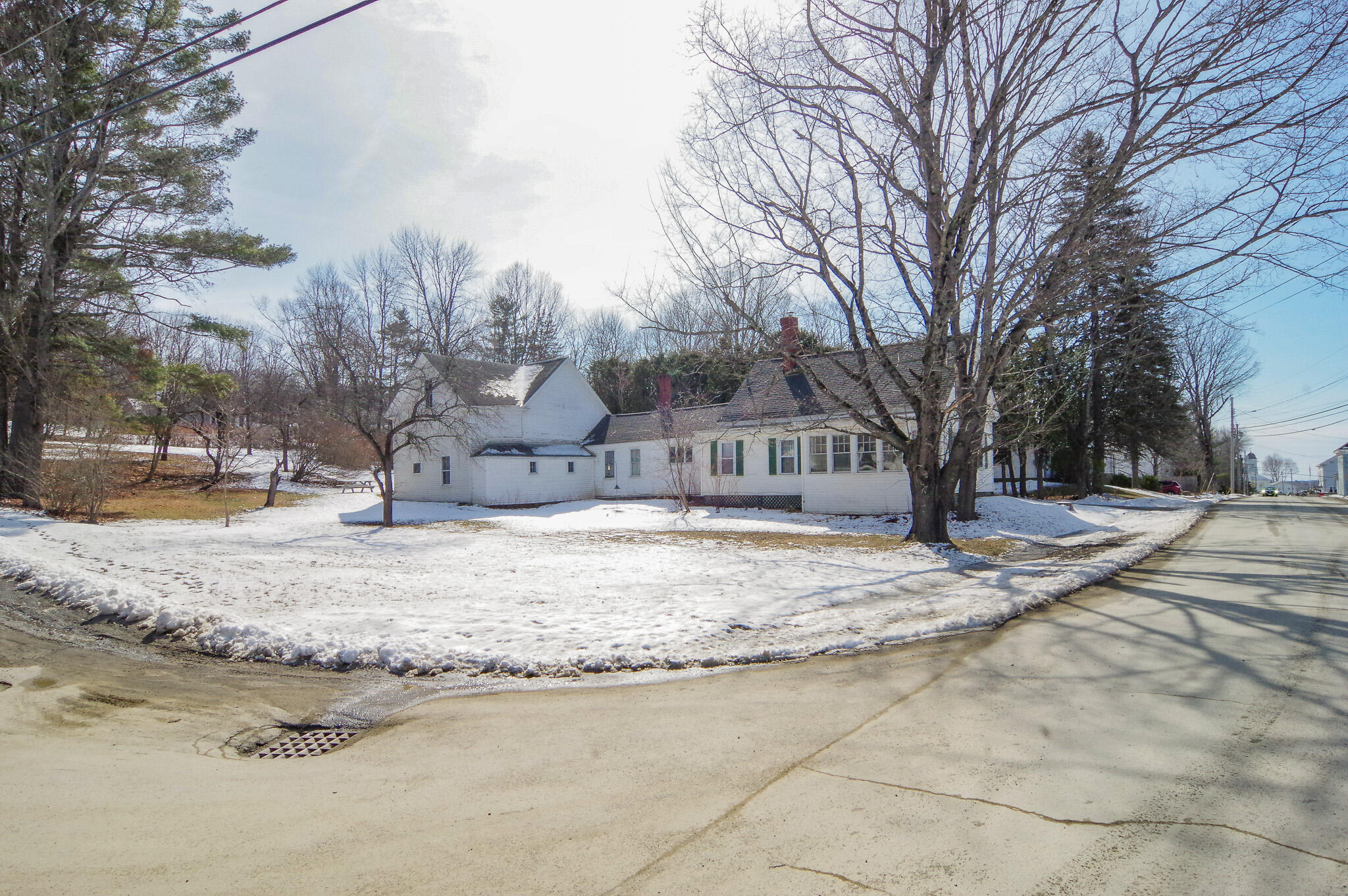 61 Pleasant Street, Dexter, ME, 04930