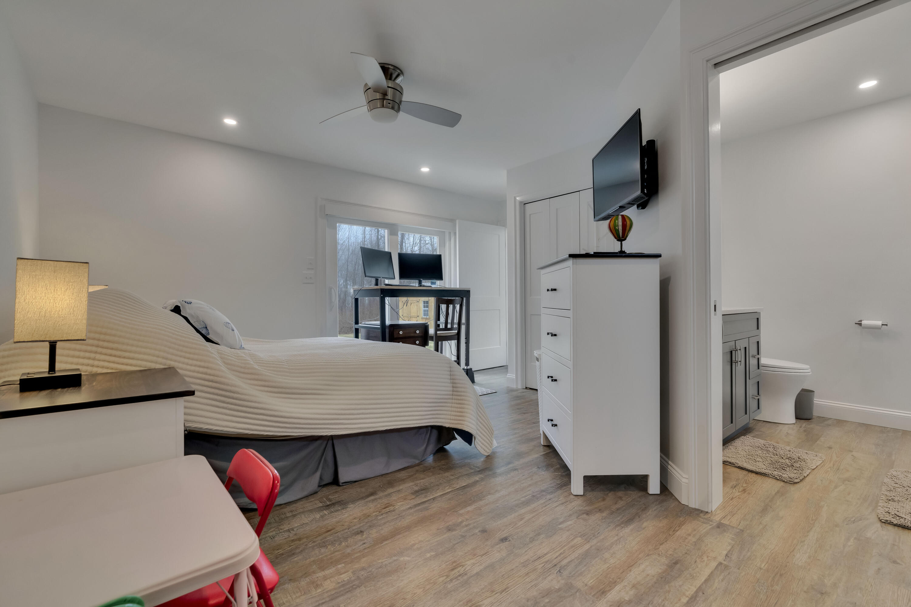 5 Davis Drive, York, ME, 03909