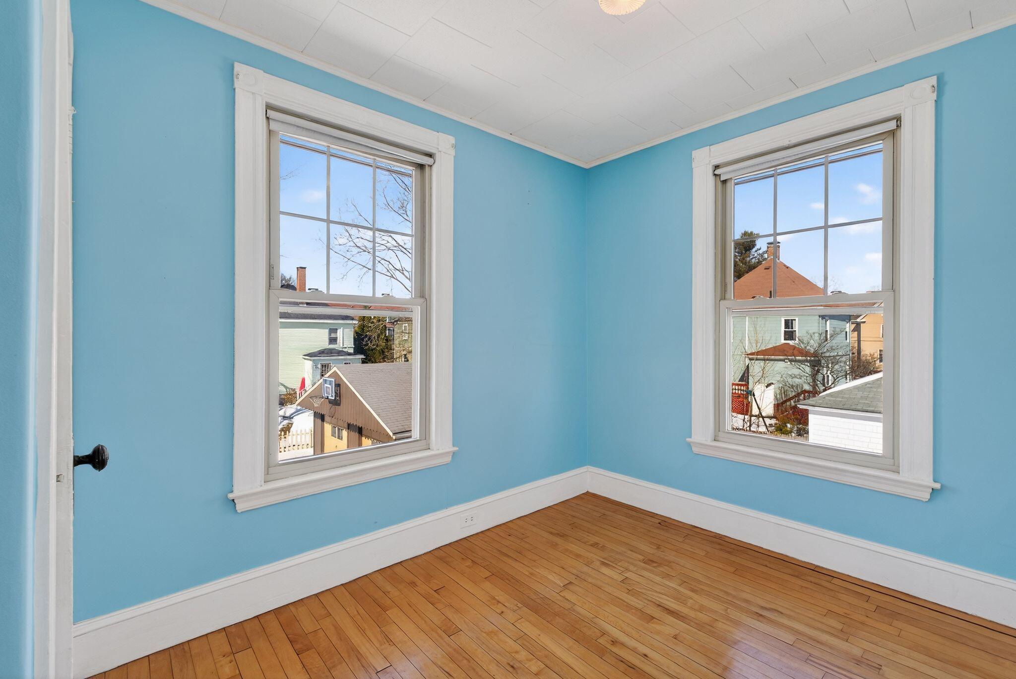 499 Brighton Avenue, Portland, ME, 04102