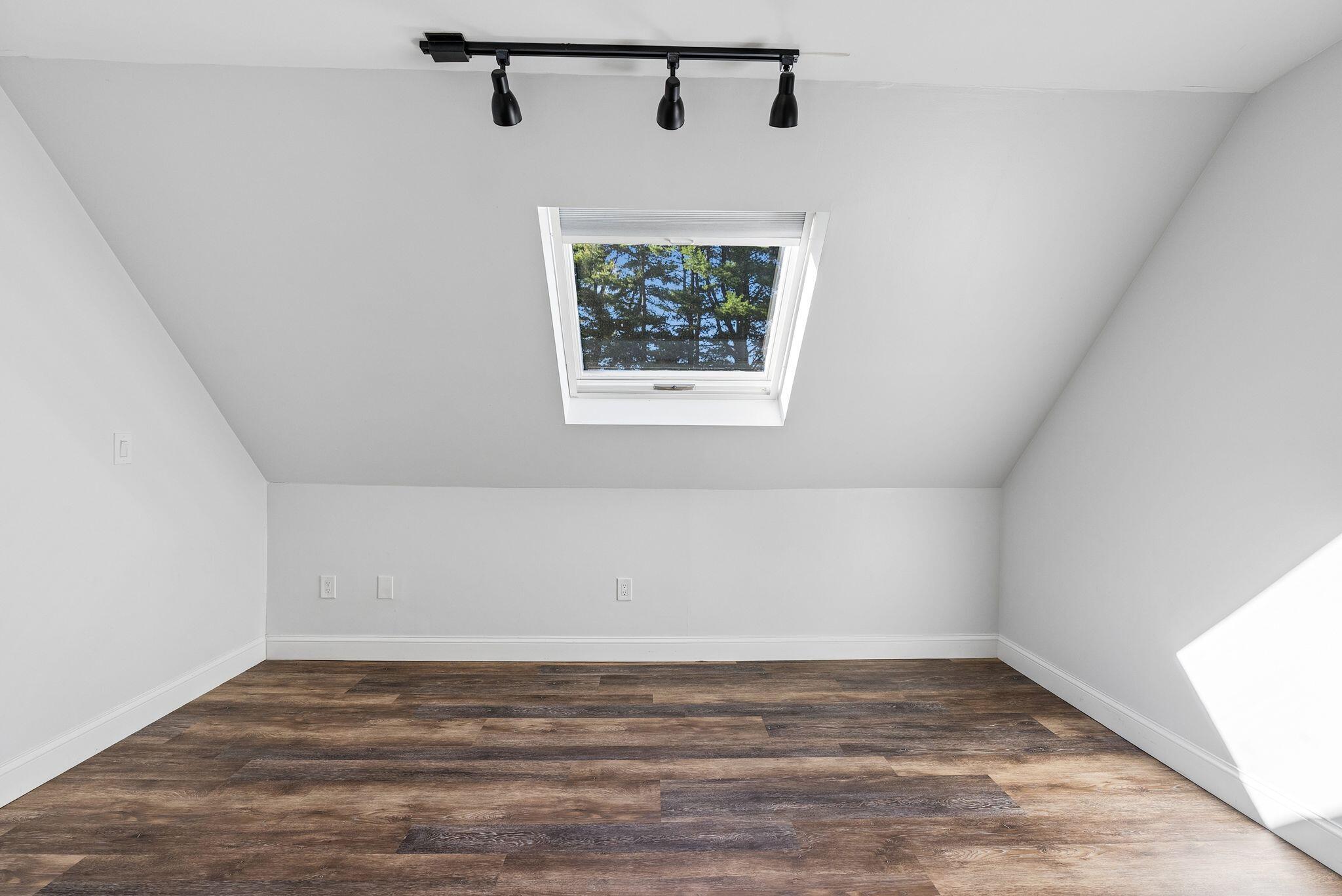 48 W Kidder Street, Portland, ME 04103 Finished above garage room