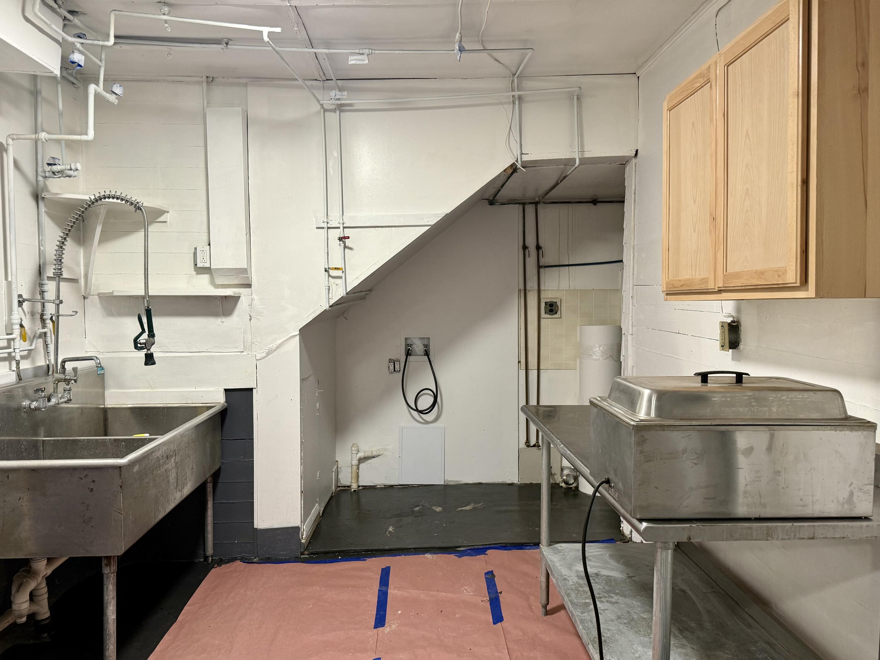 54 W Main Street, Vinalhaven, ME, 04863