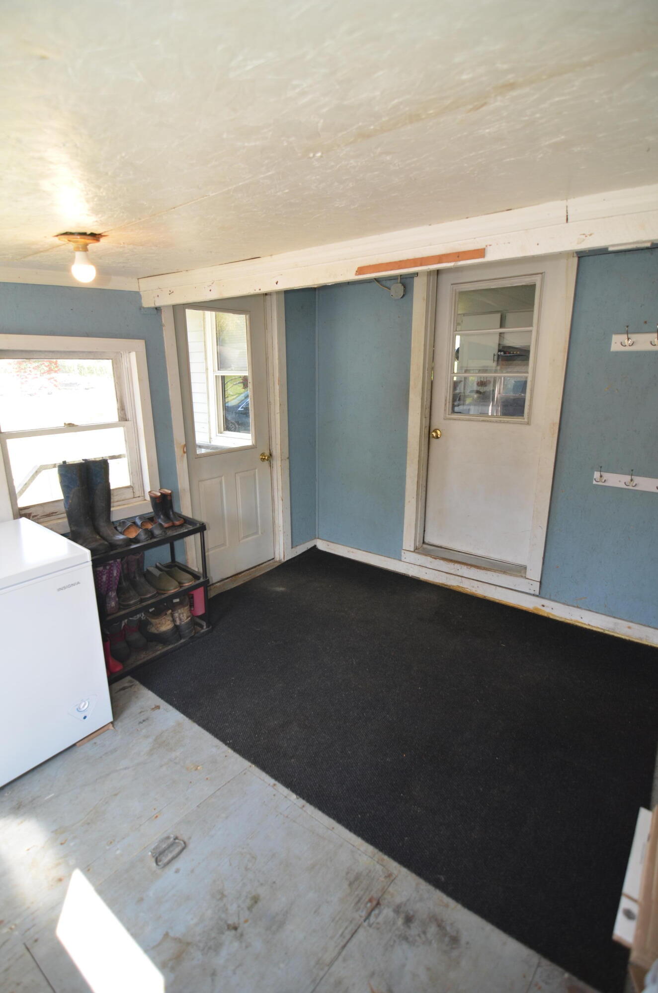 33 Coles Corner Road Road, Winterport, ME, 04496