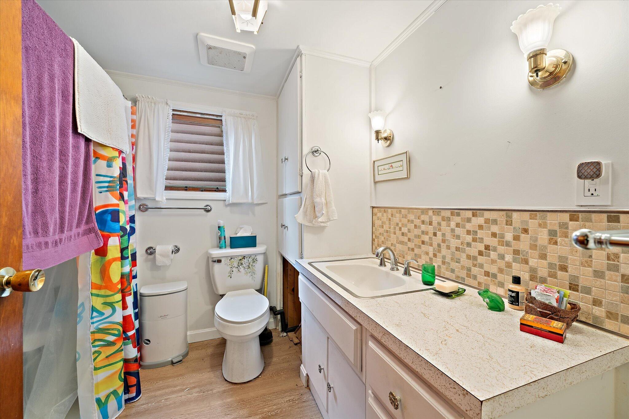 62 Bowden Point Road, Prospect, ME, 04981