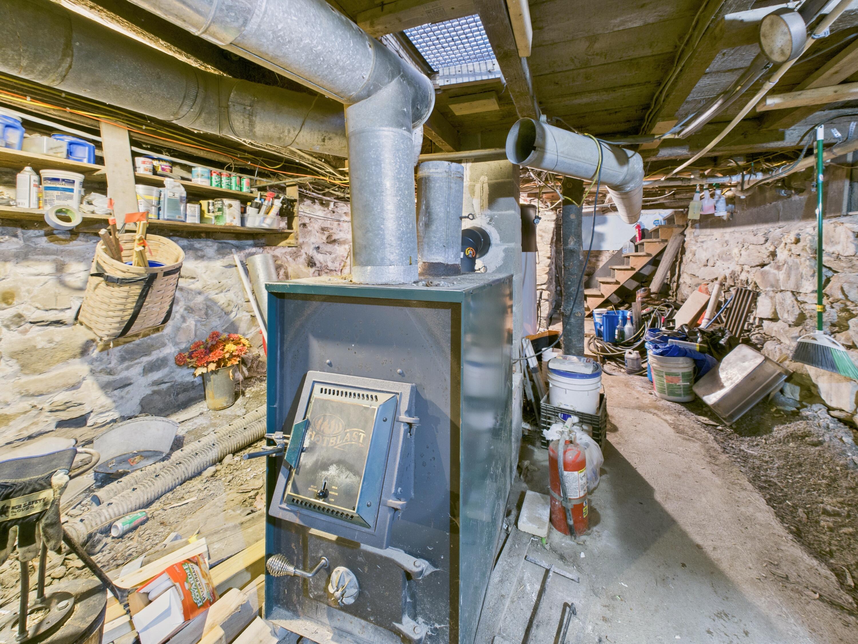 1616 Main Street, Mapleton, ME, 04757