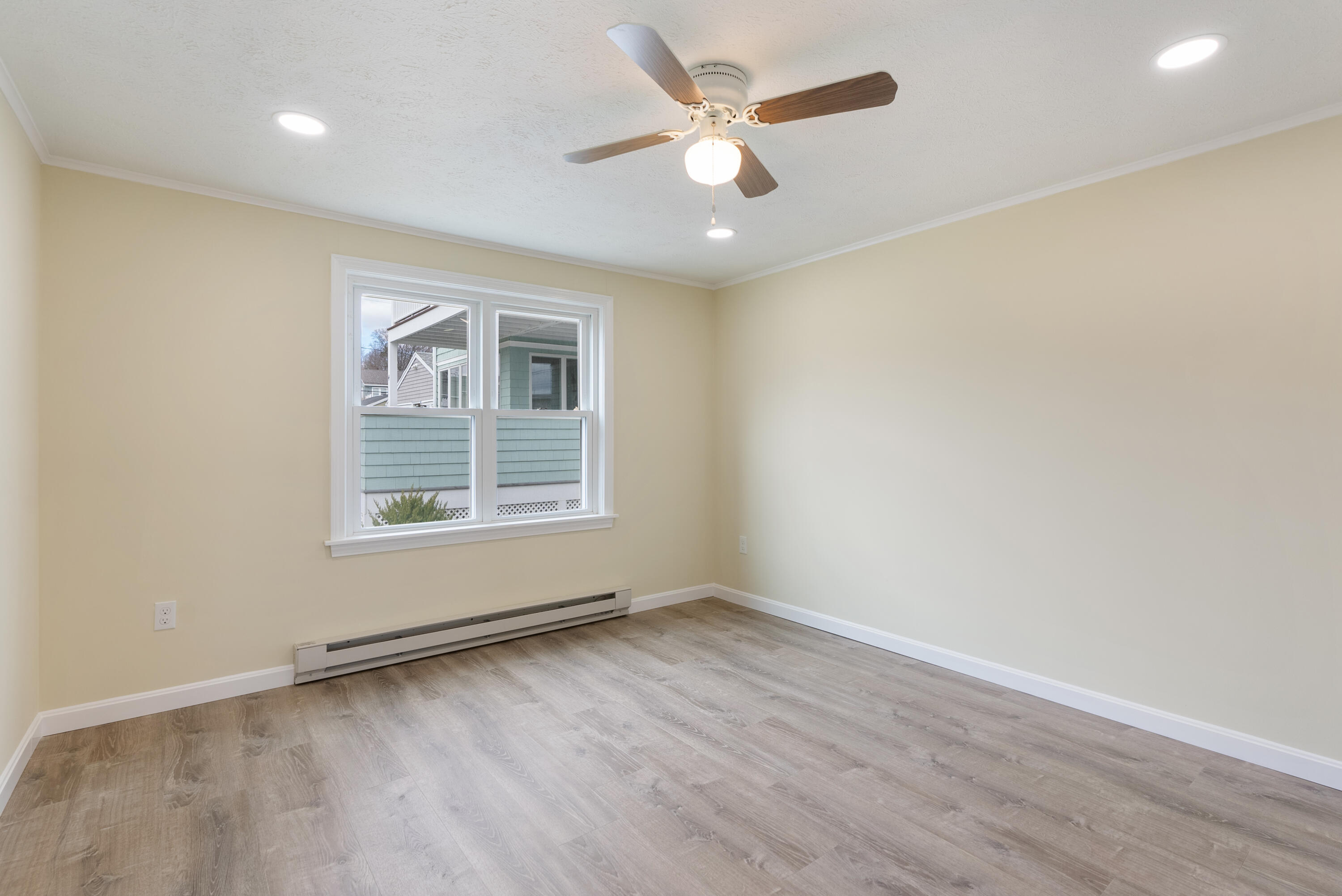 6 Dingle Road UNIT 4, York, ME, 03909