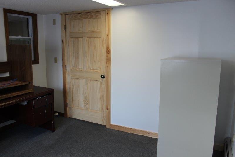 49 W Broadway, Lincoln, ME, 04457