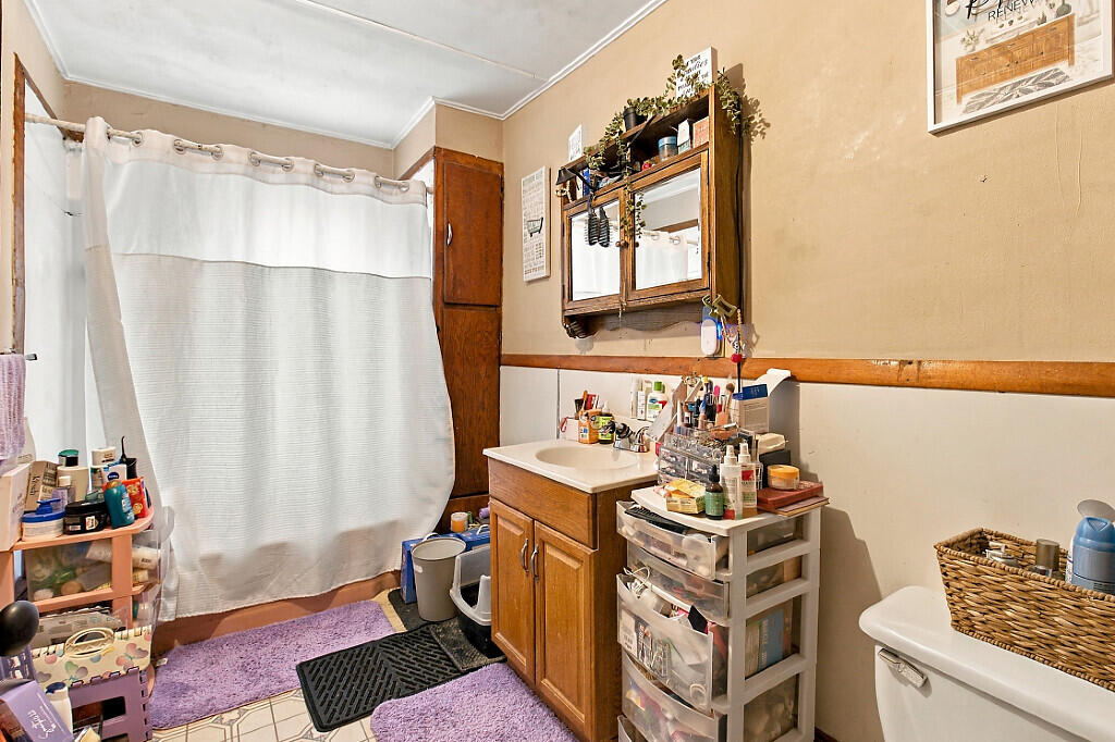12 & 14 Boothby Street, Waterville, ME 04901 33_BP5A5434_DxO_mls