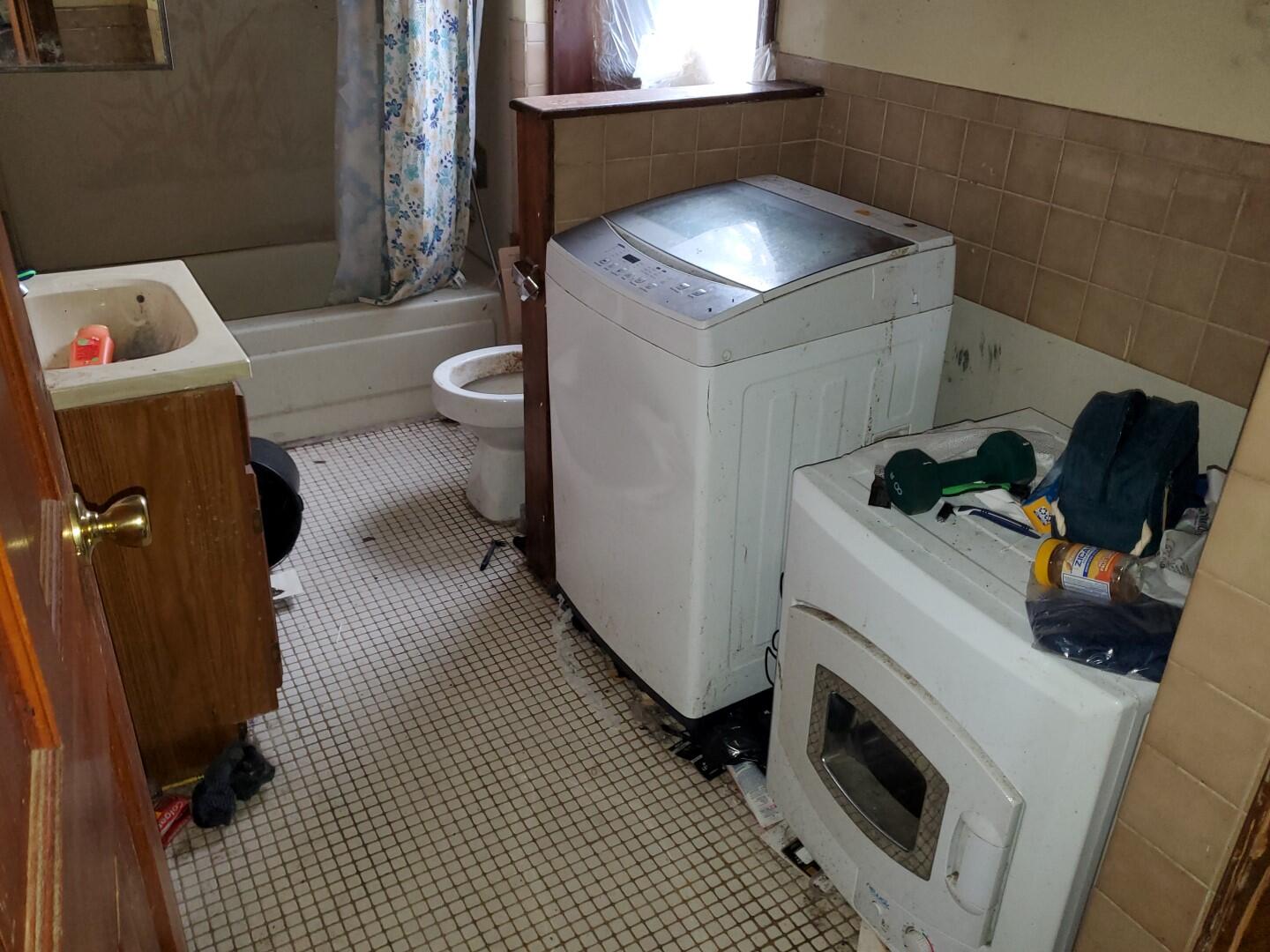 90 East Main Street, Searsport, ME, 04974