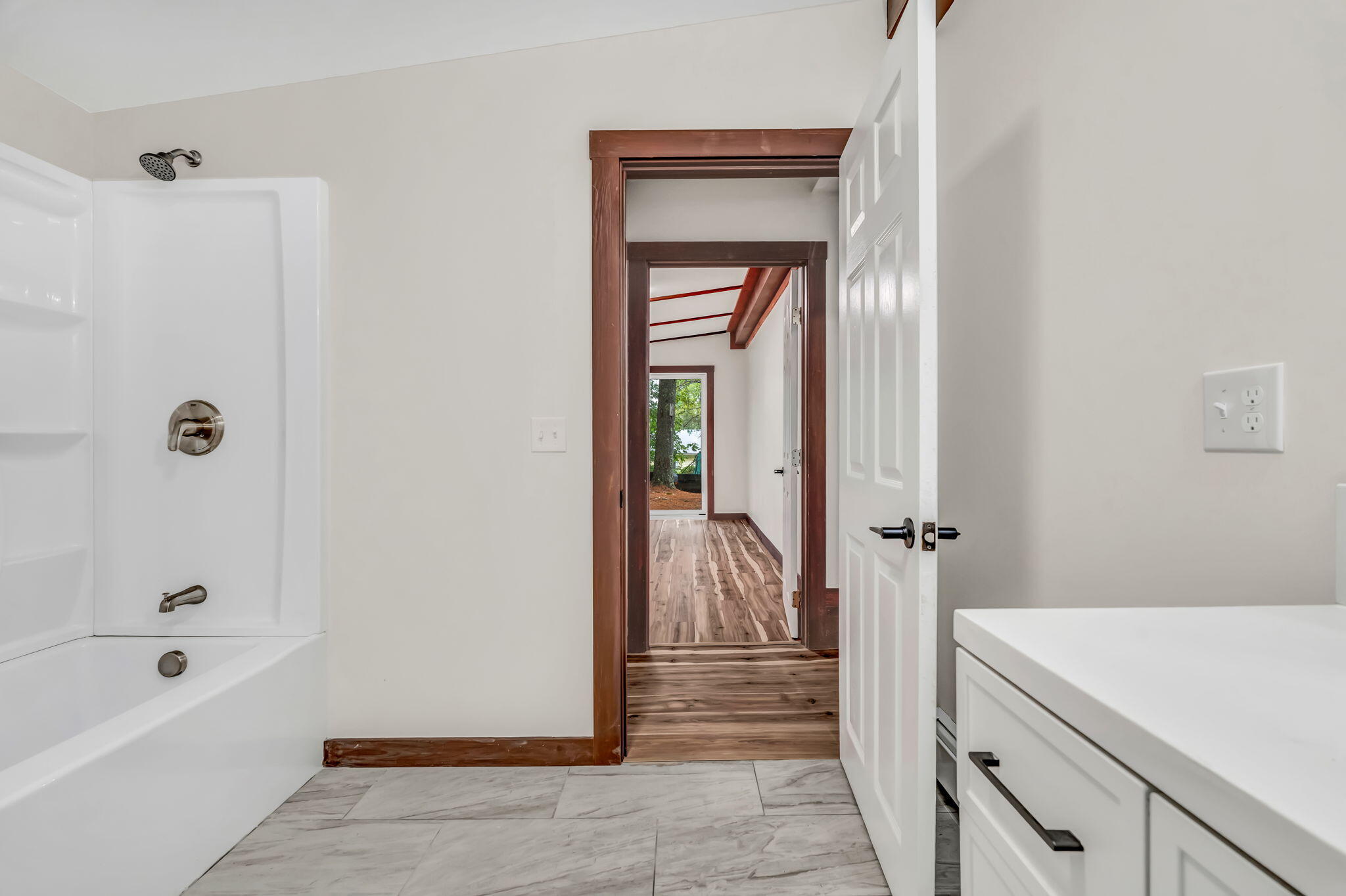 12 Rowell Road, Hampden, ME, 04444