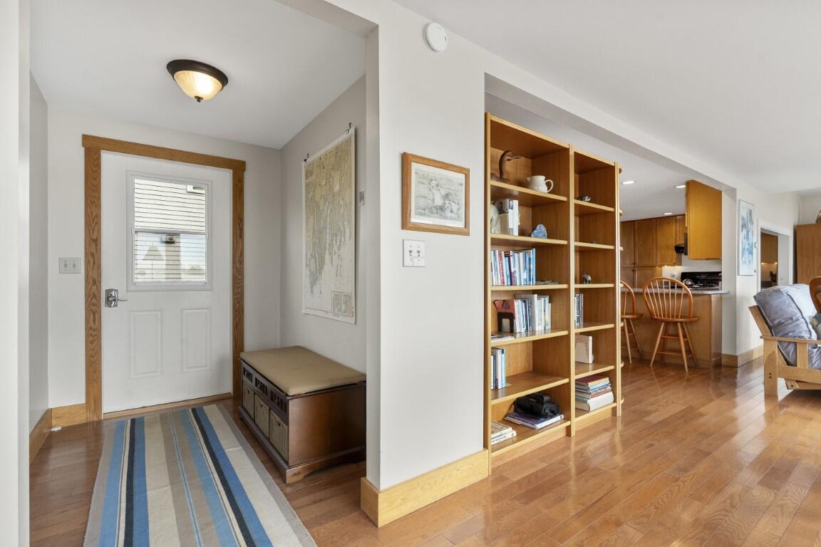 22 Gray Road, Southport, ME, 04576