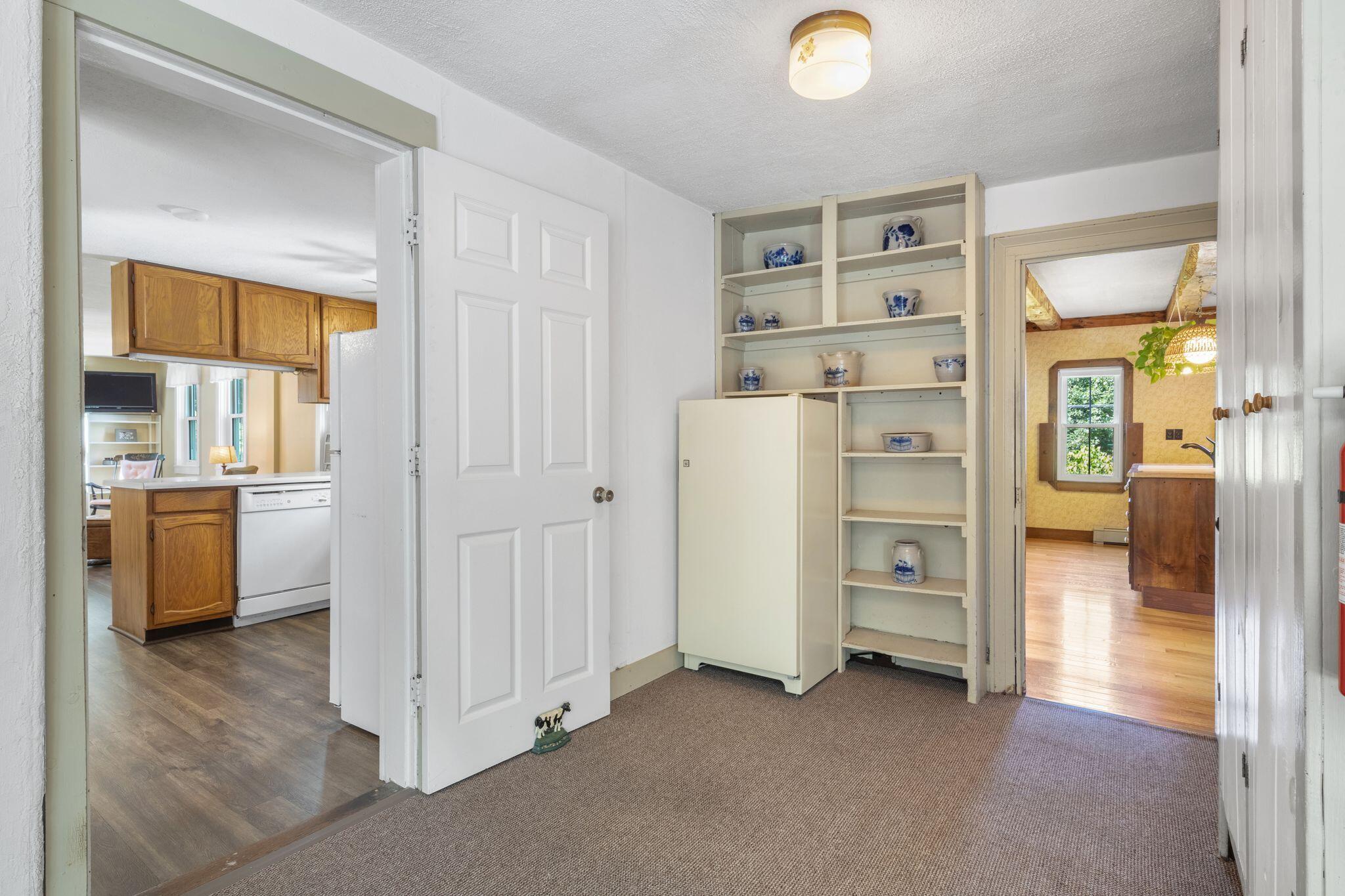 414 Goodwin Road, Eliot, ME 03903 Mudroom