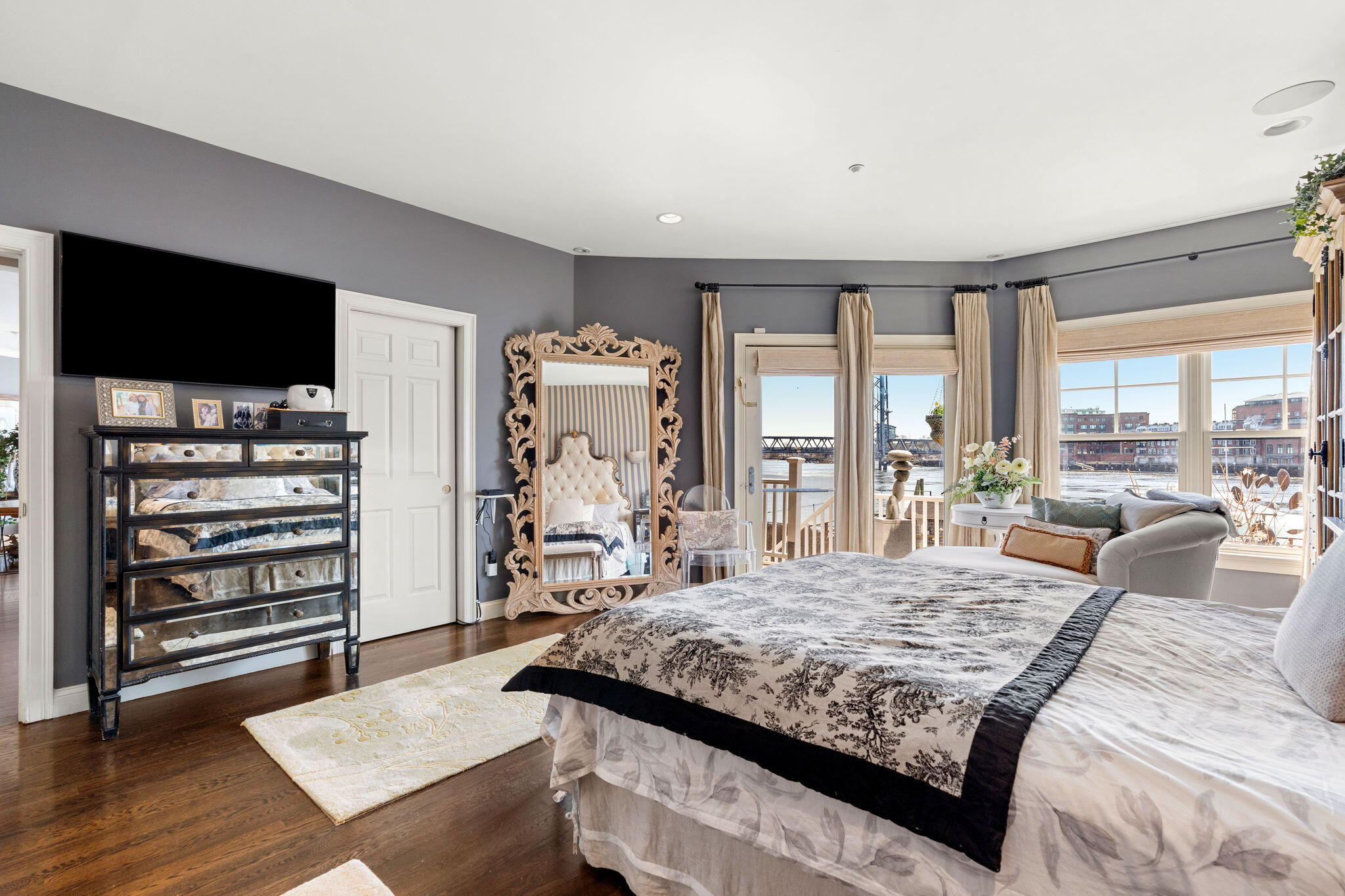 27 Badgers Island W UNIT 1, Kittery, ME, 03904