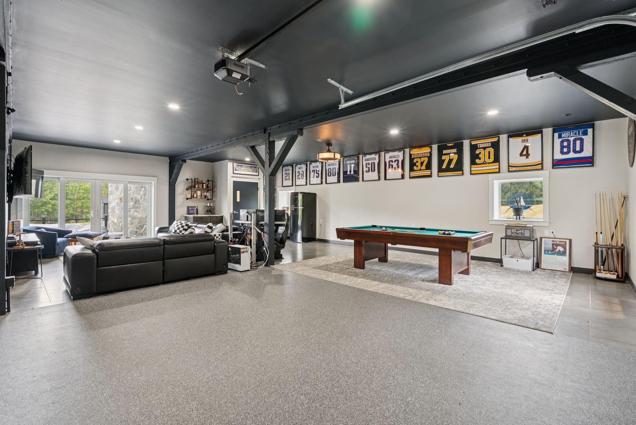 440 Blackstrap Road, Falmouth, ME, 04105