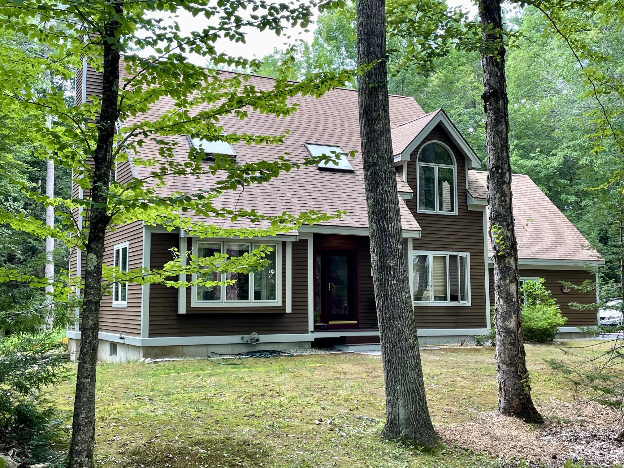 Photo of 9 Lakeside Drive Falmouth ME 04105
