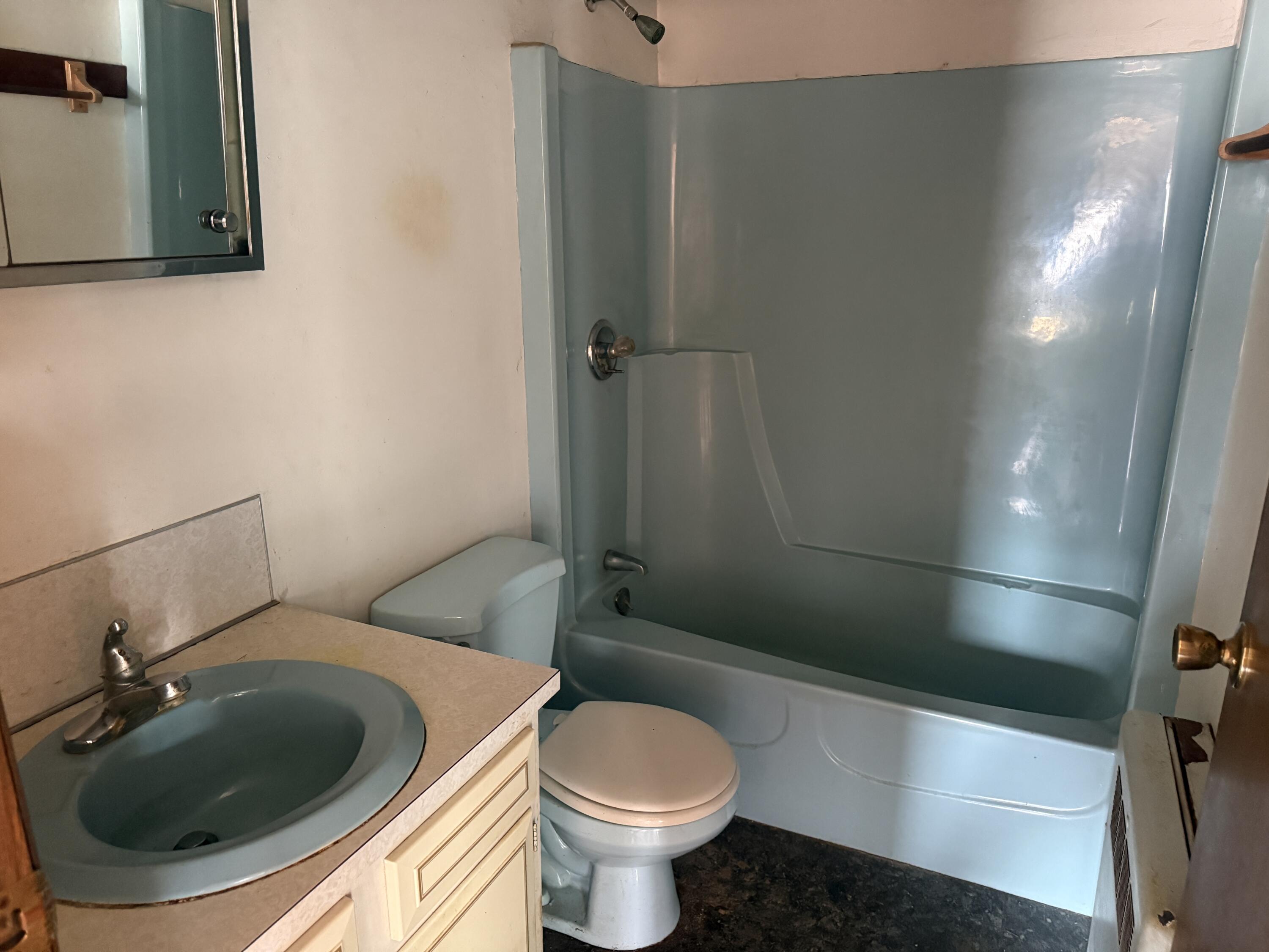 111 N Main Street, Stonington, ME, 04681