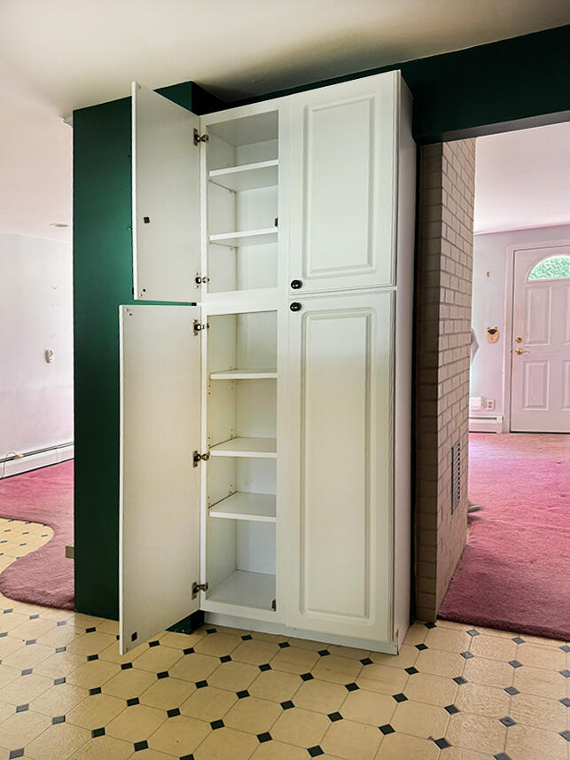 KITCHEN CABINETS