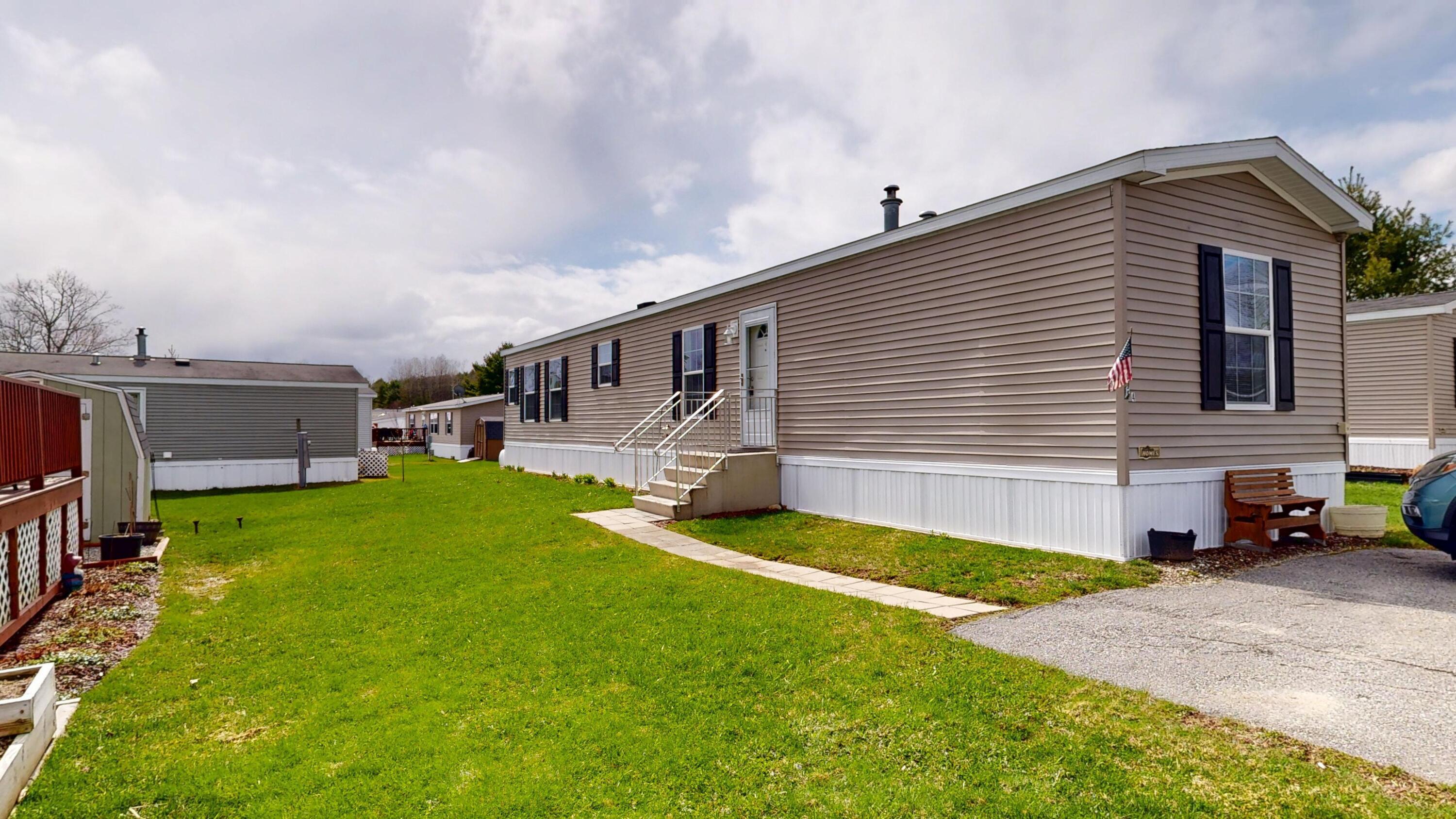 230 Maine 212, Moro Plt, ME, 04780