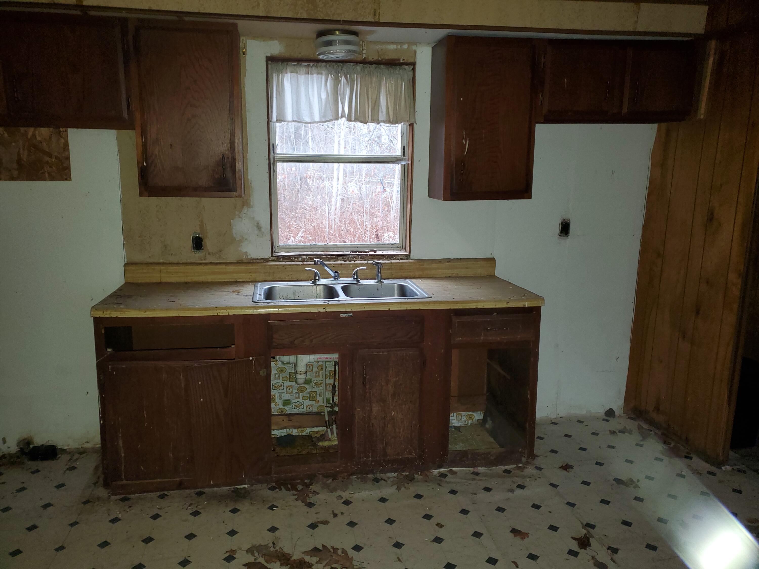 610 U.S. Route 1 Rt 1, Stockton Springs, ME 04981 20251121_152028
