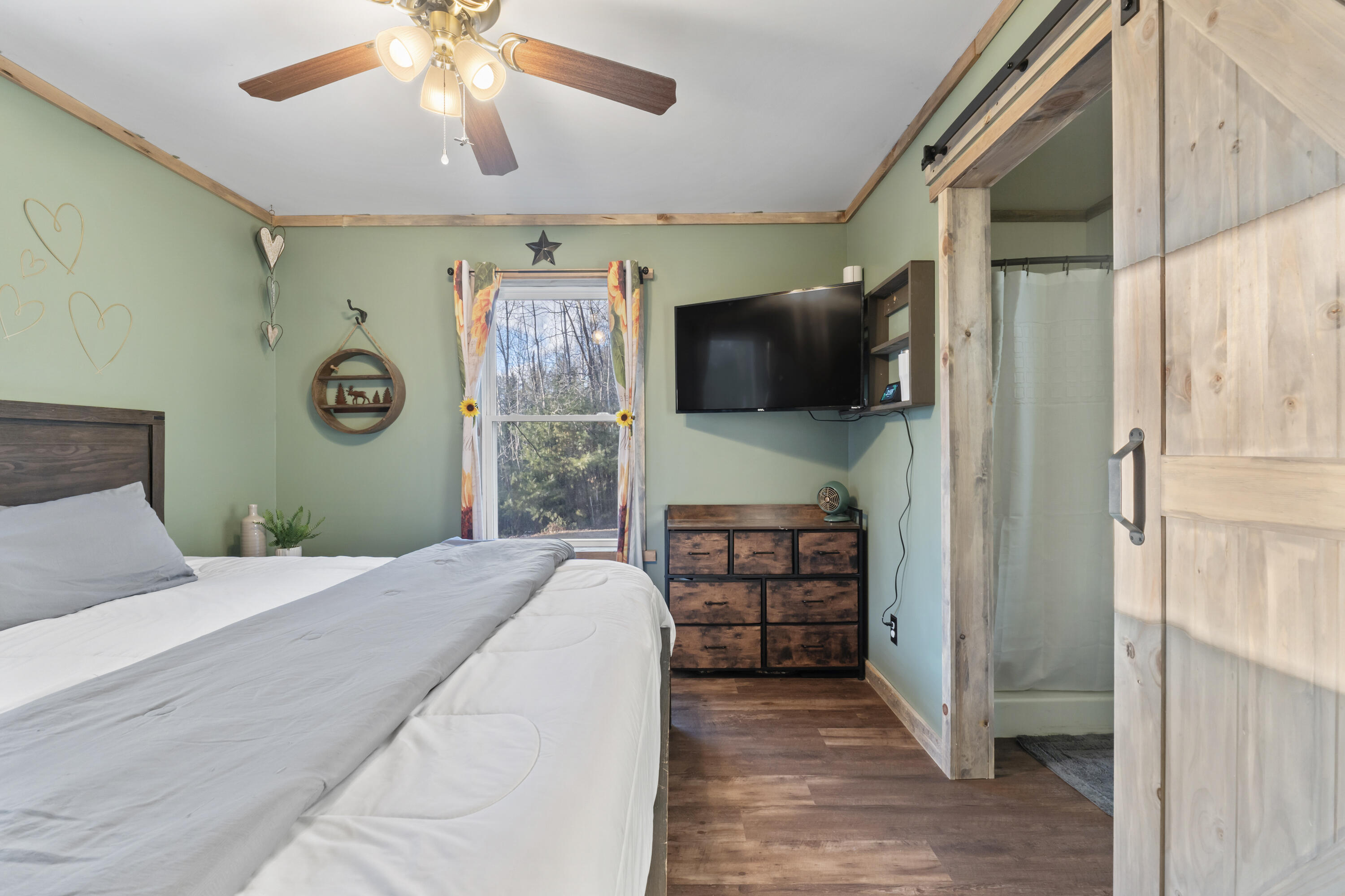 256 Pleasant Street