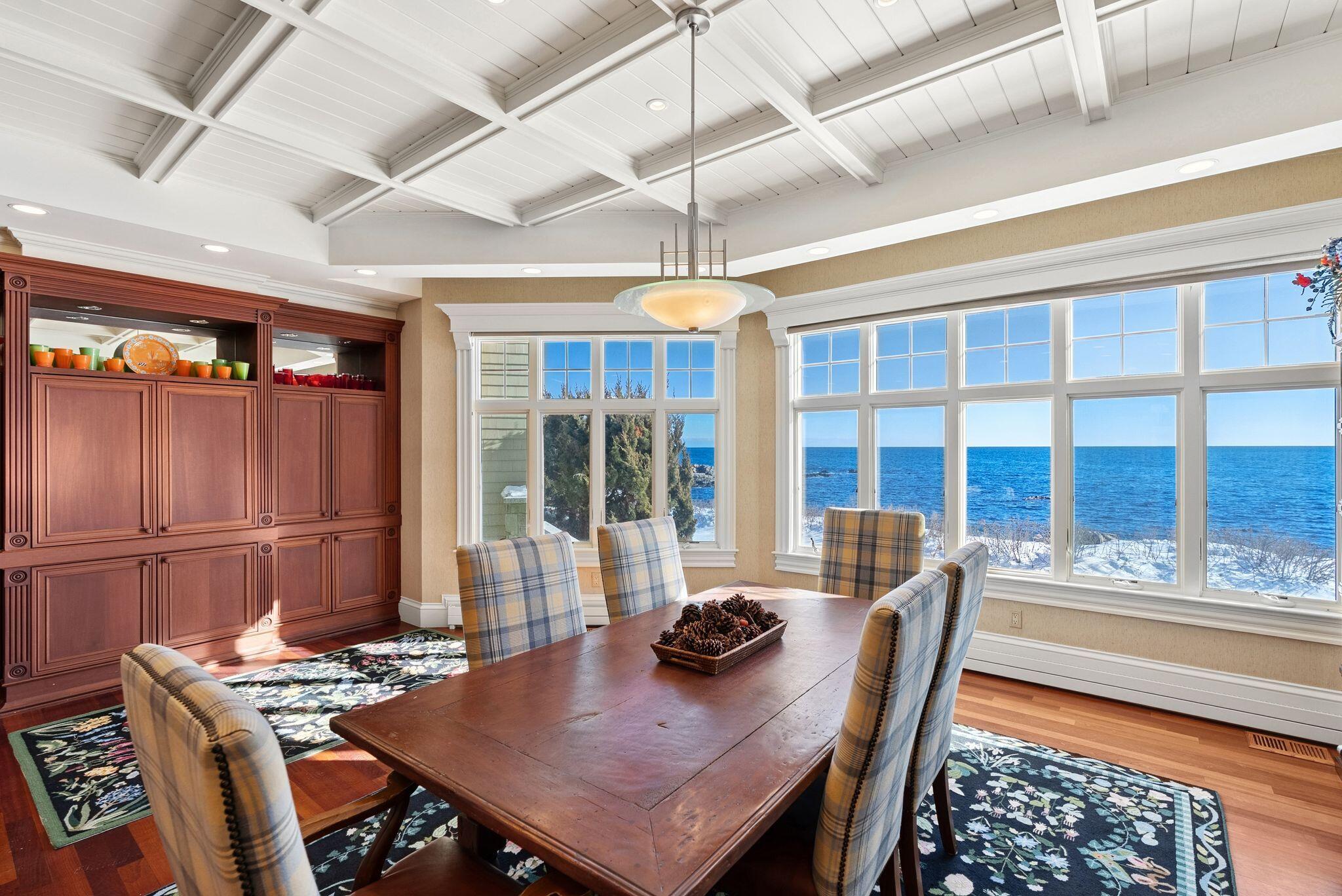 17 Seaview Avenue, Kennebunkport, ME, 04046