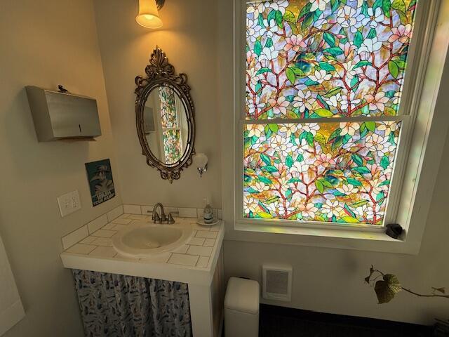 6 School Street, Lubec, ME, 04652