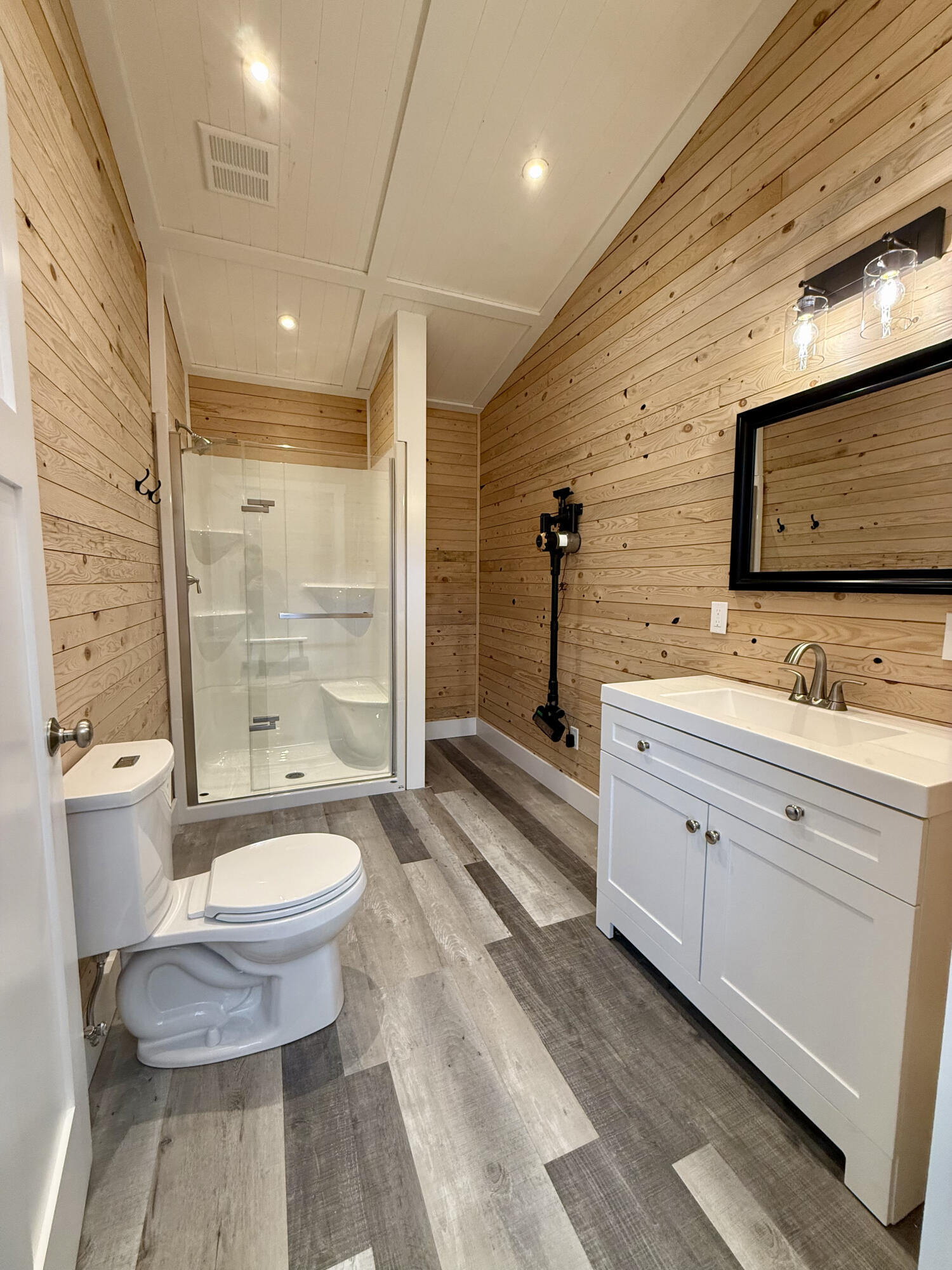 21 Eilidh Lane UNIT 1, Belfast, ME, 04915