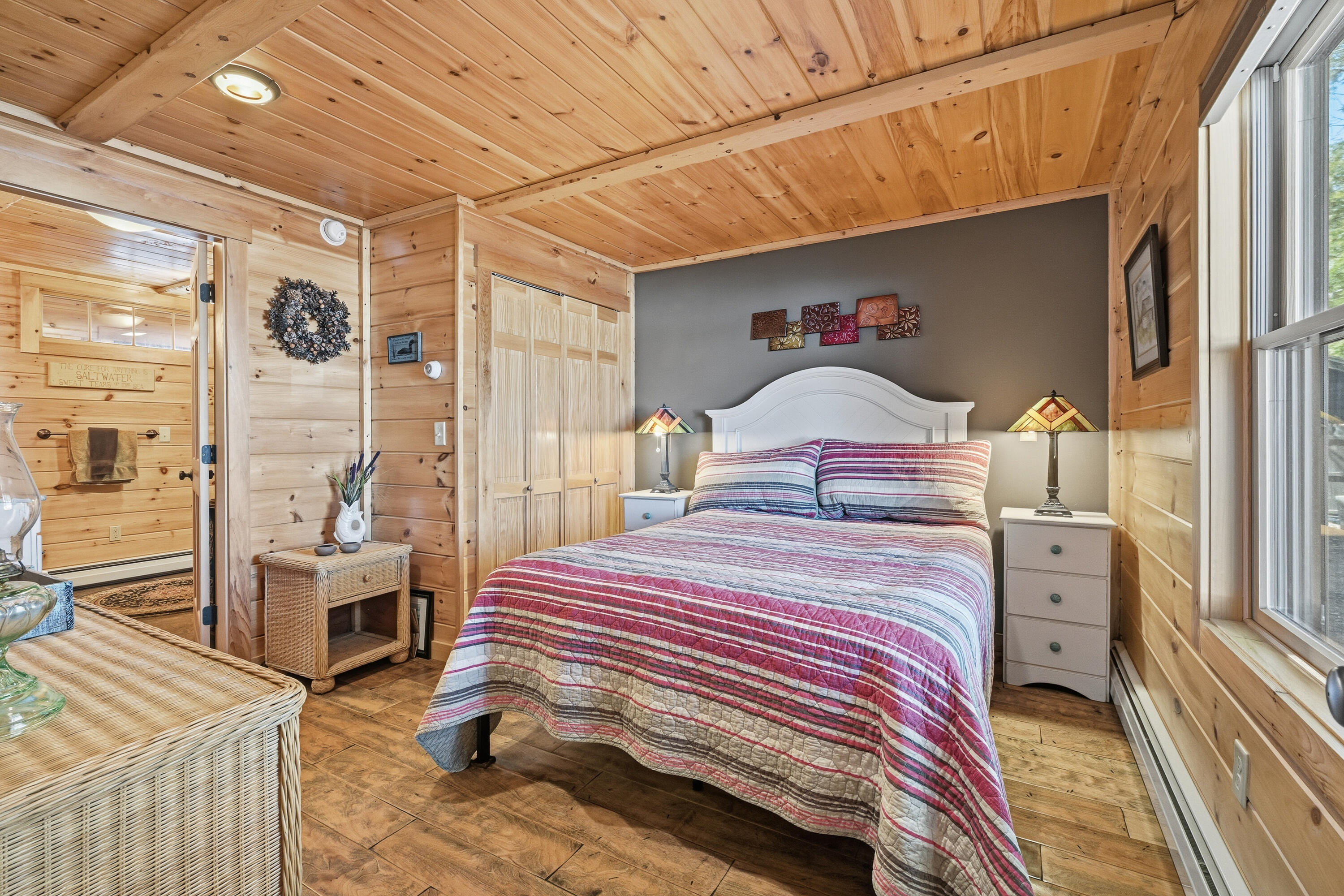 99 Abena Shores, Belgrade, ME, 04917