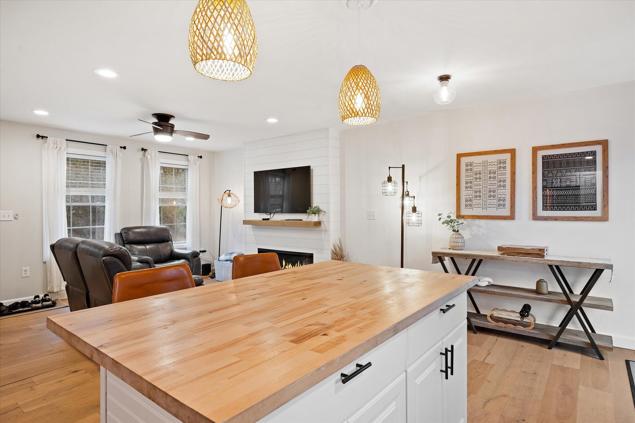 1016 State Street UNIT 1, Bangor, ME, 04401