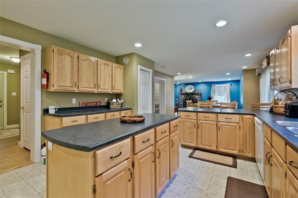 3 Mountain View Road, Newry, ME, 04261