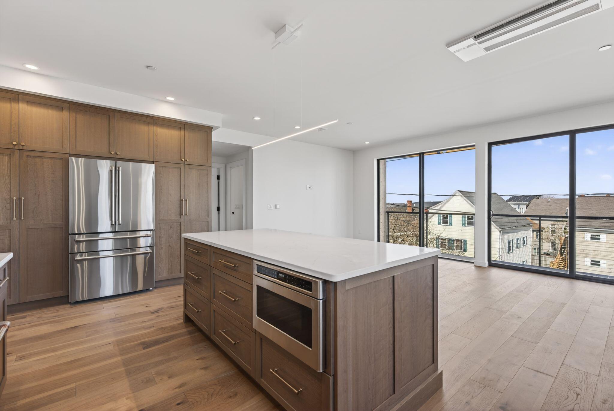 58 Cumberland Avenue UNIT 4, Portland, ME, 04101