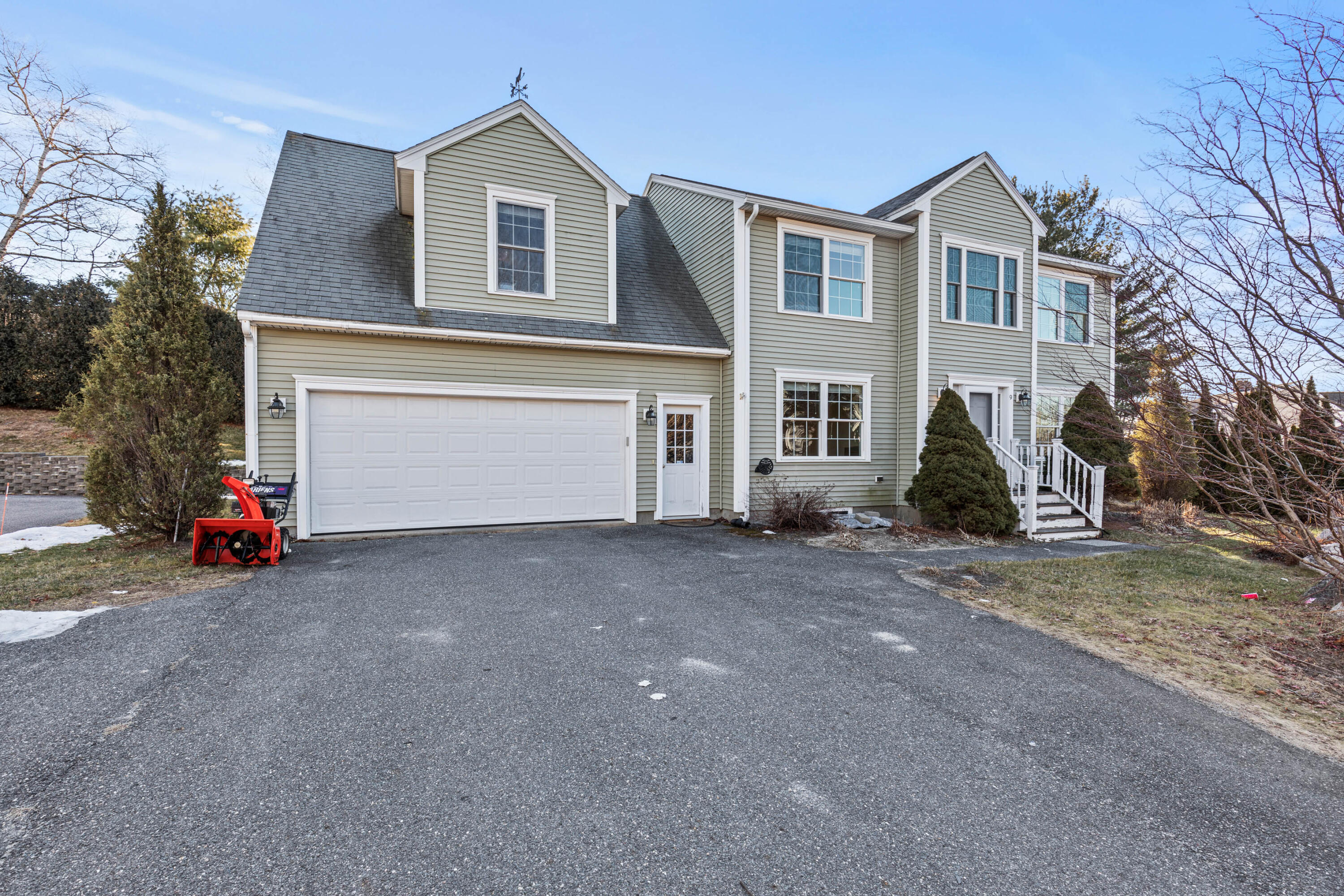 9 Longview Drive, Portland, ME, 04103