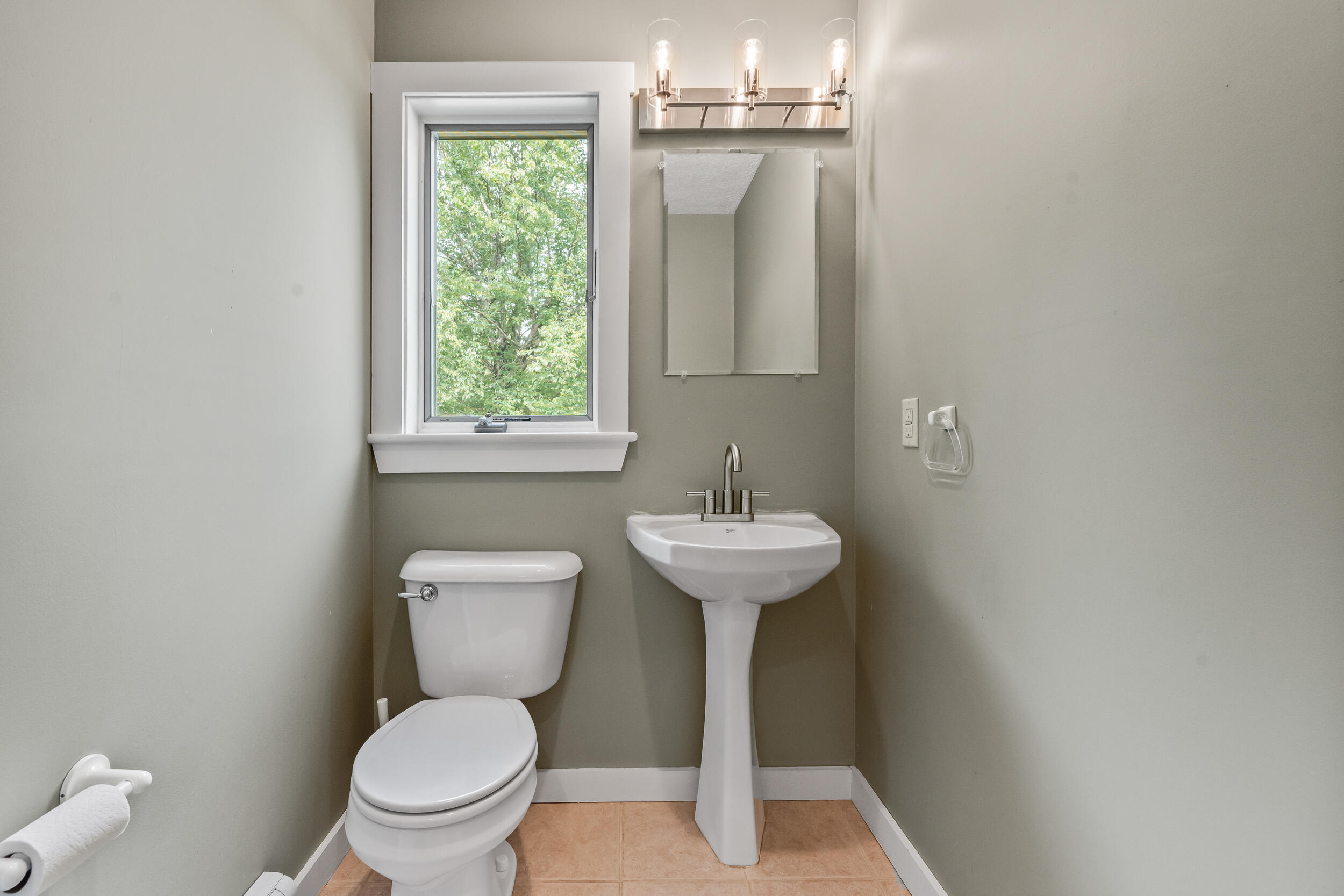 59 Skyland Drive, Dallas Plt, ME, 04970