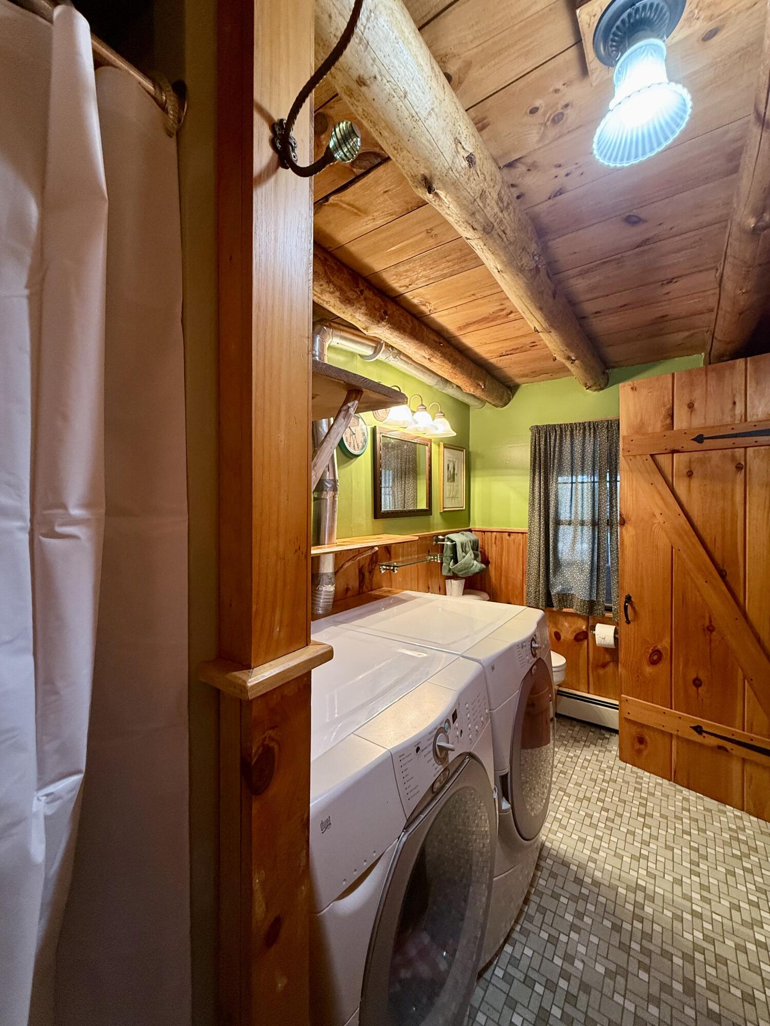 8 Cove Road, Grand Lake Stream Plt, ME, 04668