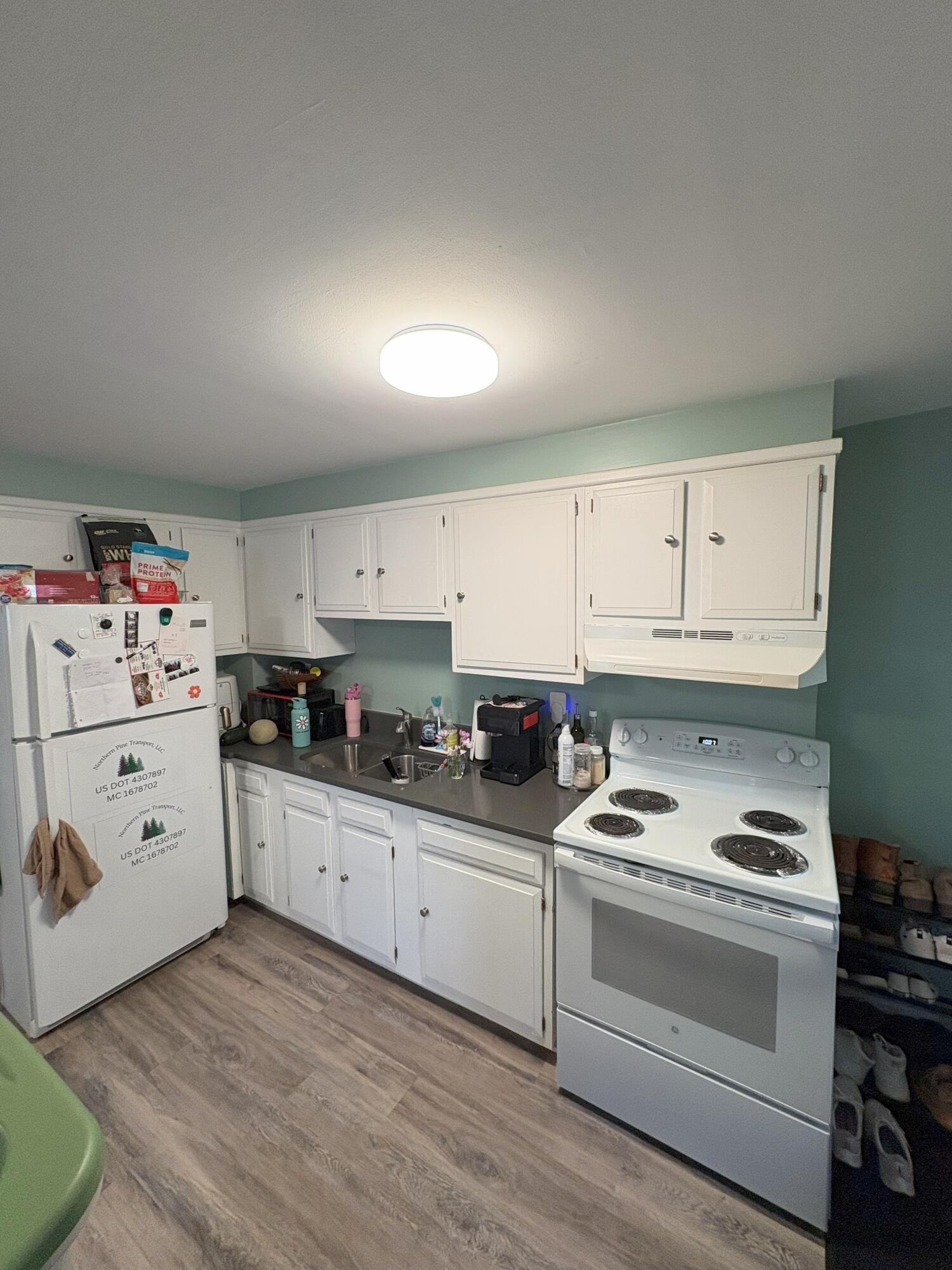 17 Mechanic Street, Westbrook, ME, 04092