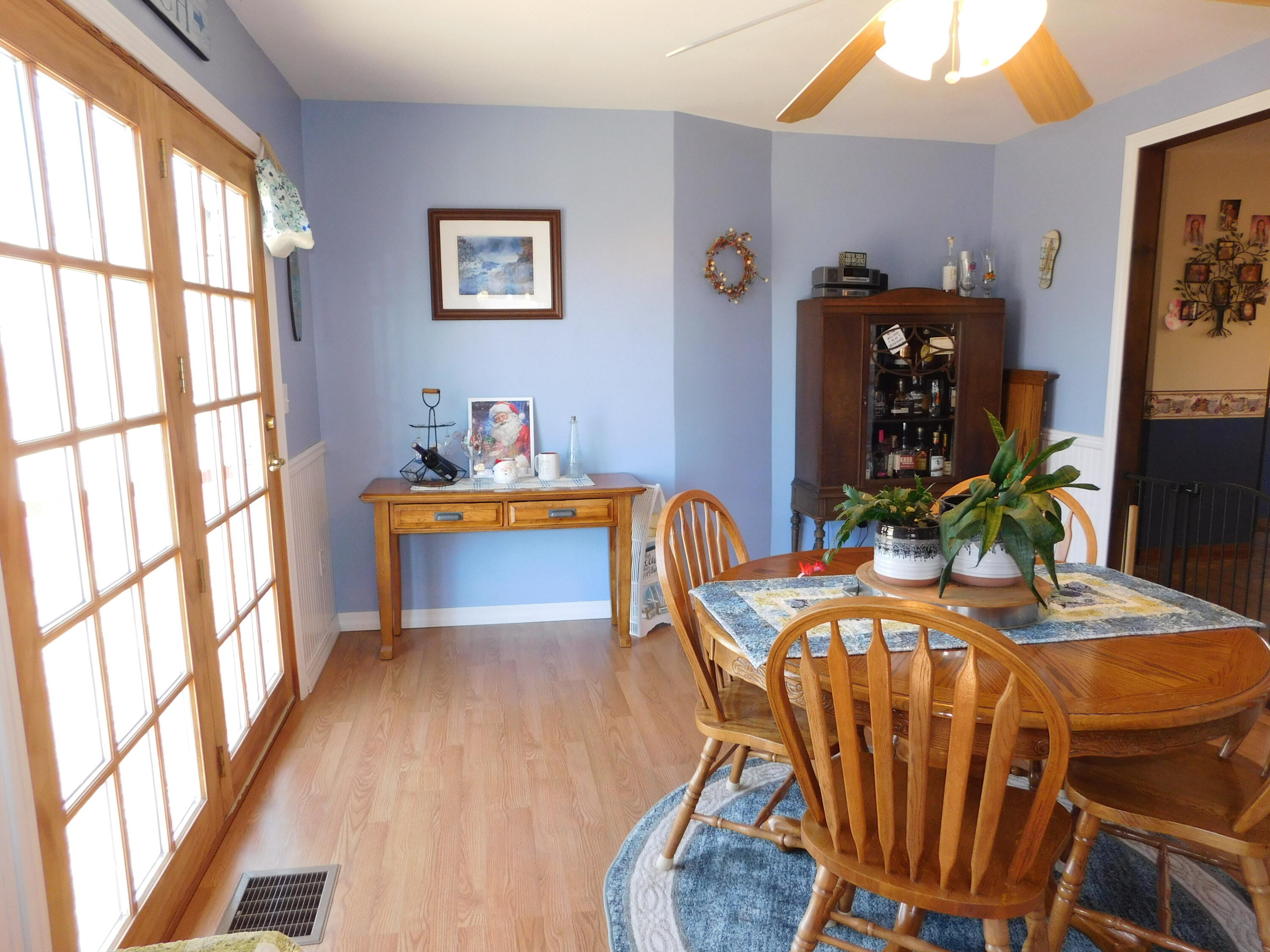 557 Enfield Road, Lincoln, ME, 04457