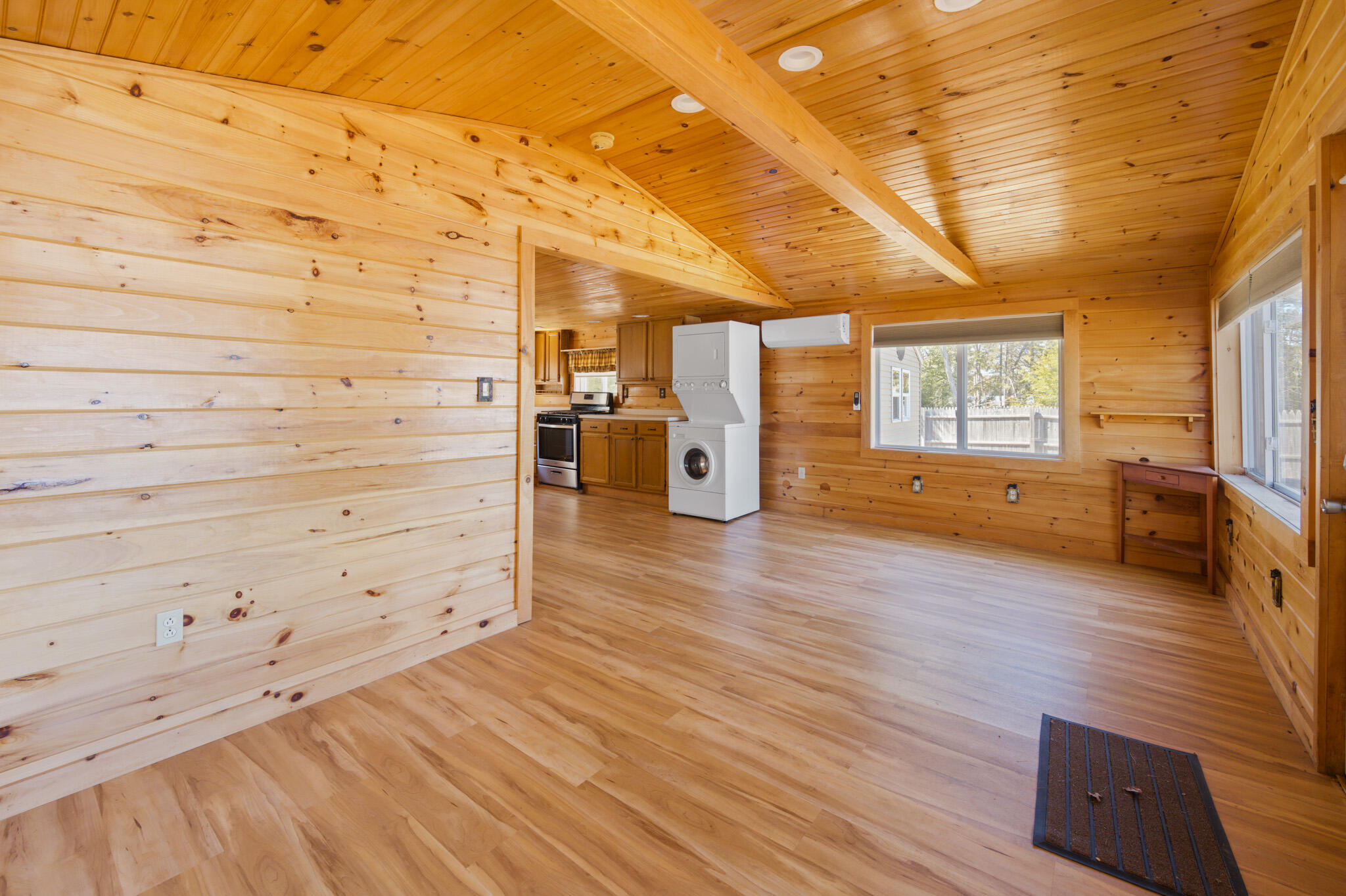 37 Petite Drive, Lincoln, ME, 04457