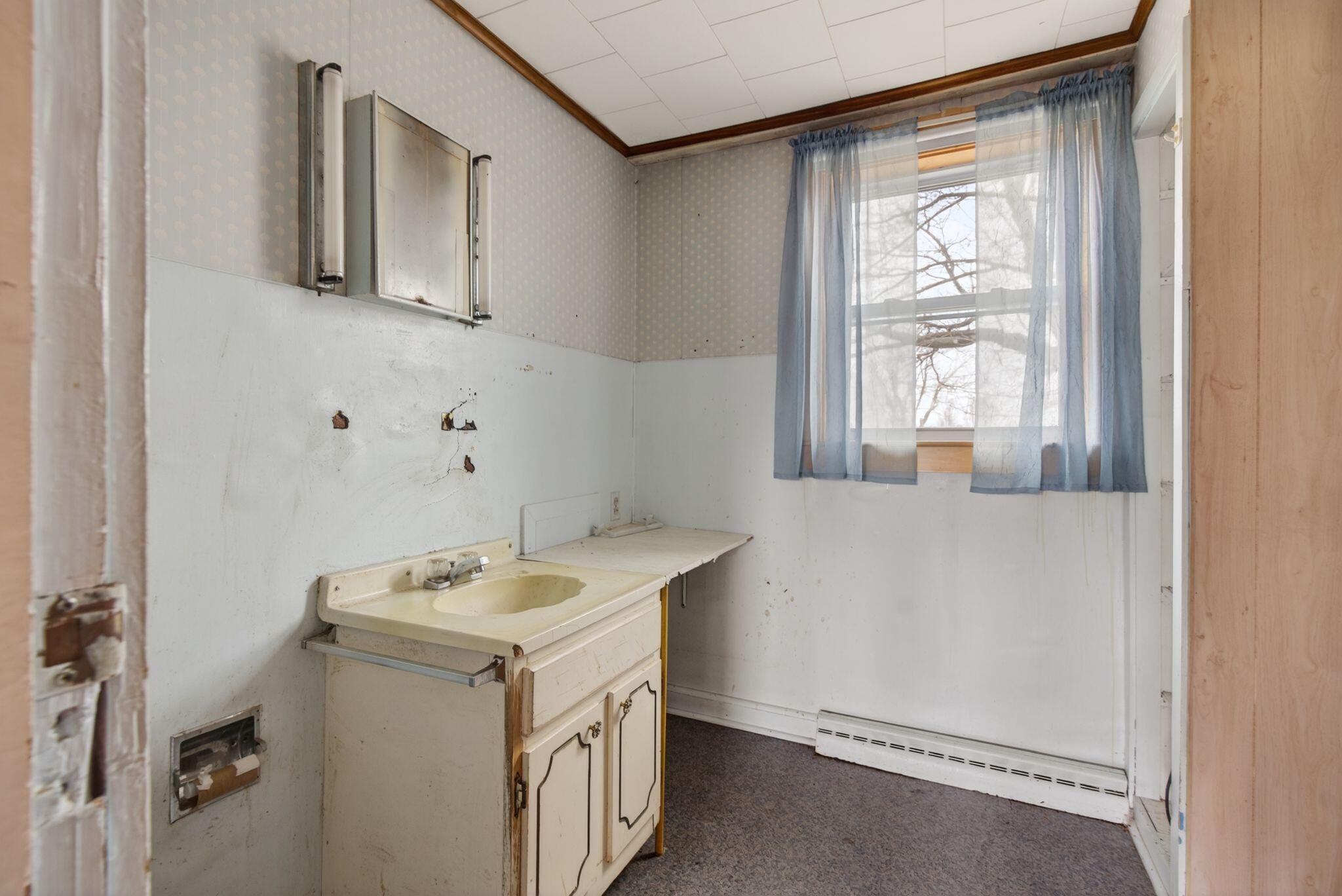 843 Upper Street, Turner, ME, 04282