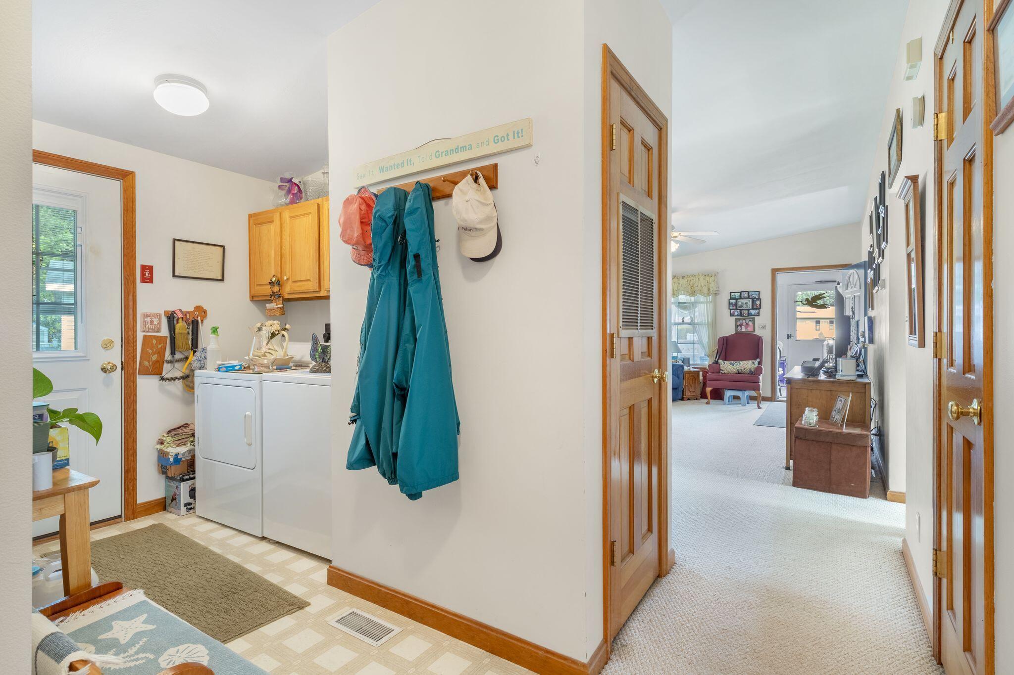 56_Brookside_Cir_052