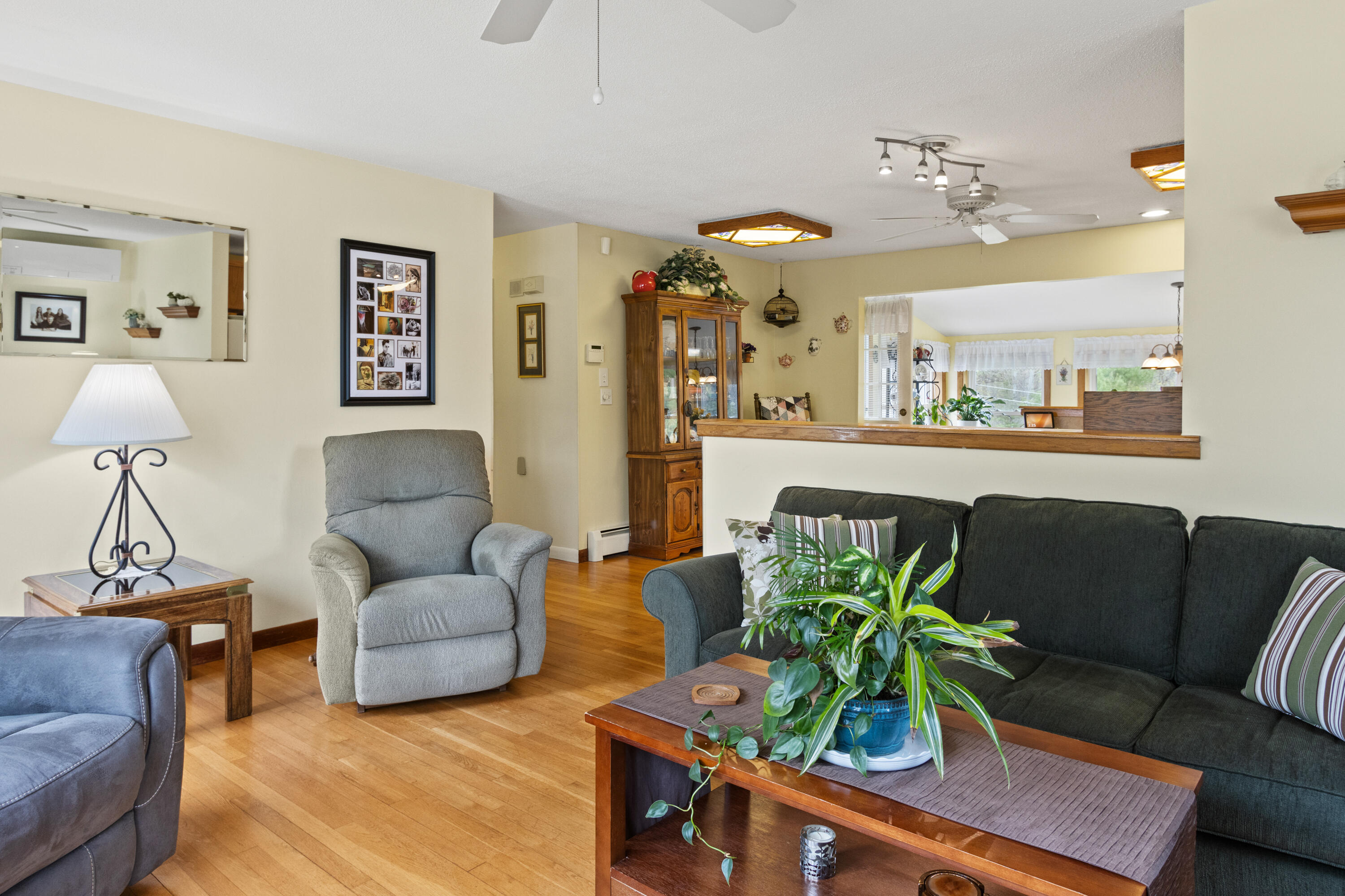 247 Maine Avenue, Portland, ME, 04103 247 Maine Avenue, Portland, ME, 04103