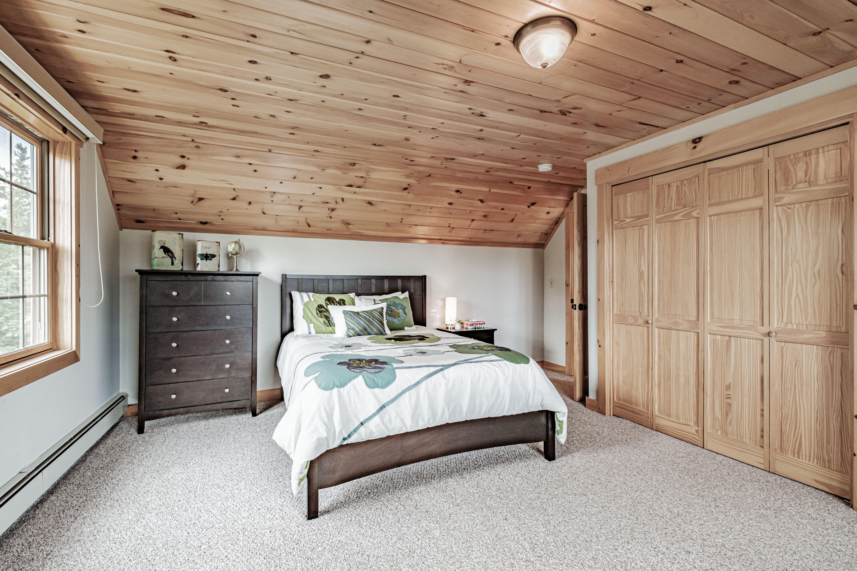 75 Vail Drive, Newry, ME, 04261