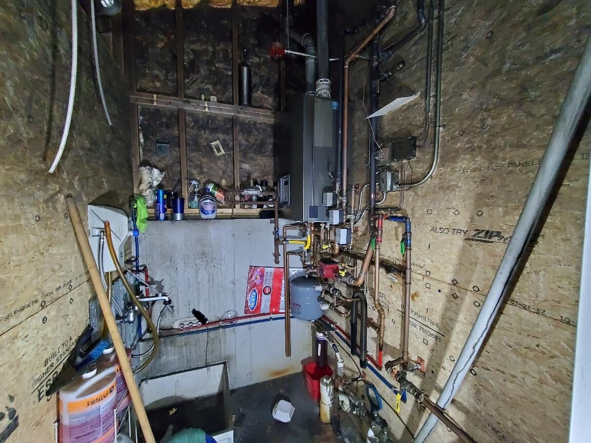 999 Main Road, Eddington, ME, 04428