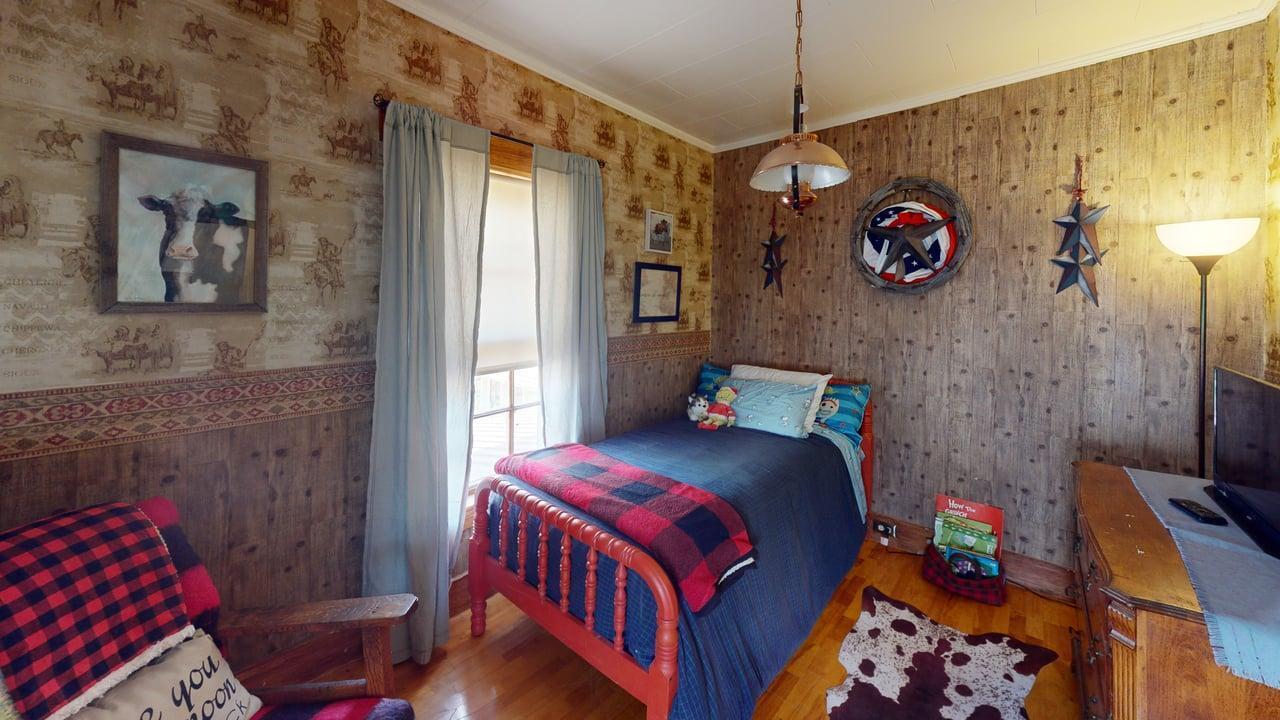 96 Houlton Road, Island Falls, ME, 04747