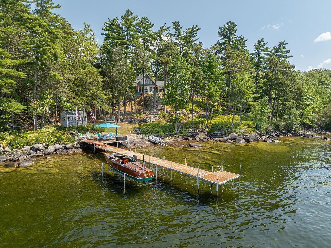 361 Cape Road, Raymond, ME, 04071 361 Cape Road, Raymond, ME, 04071