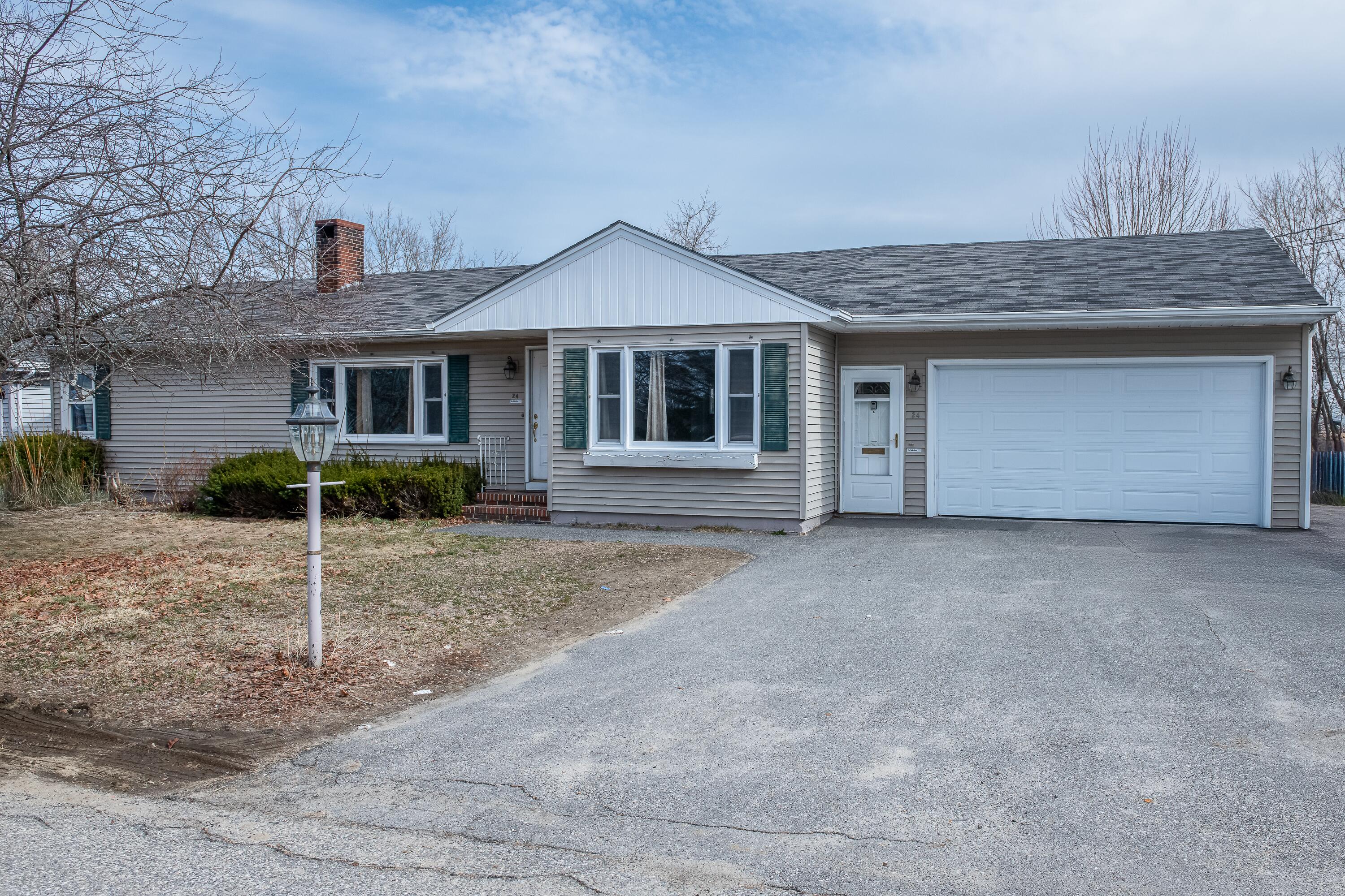 24 Highland Avenue, Lewiston, ME, 04240